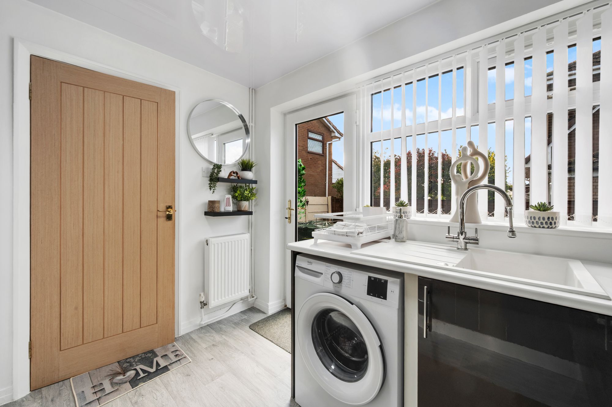 Linford Grove, St. Helens, WA11