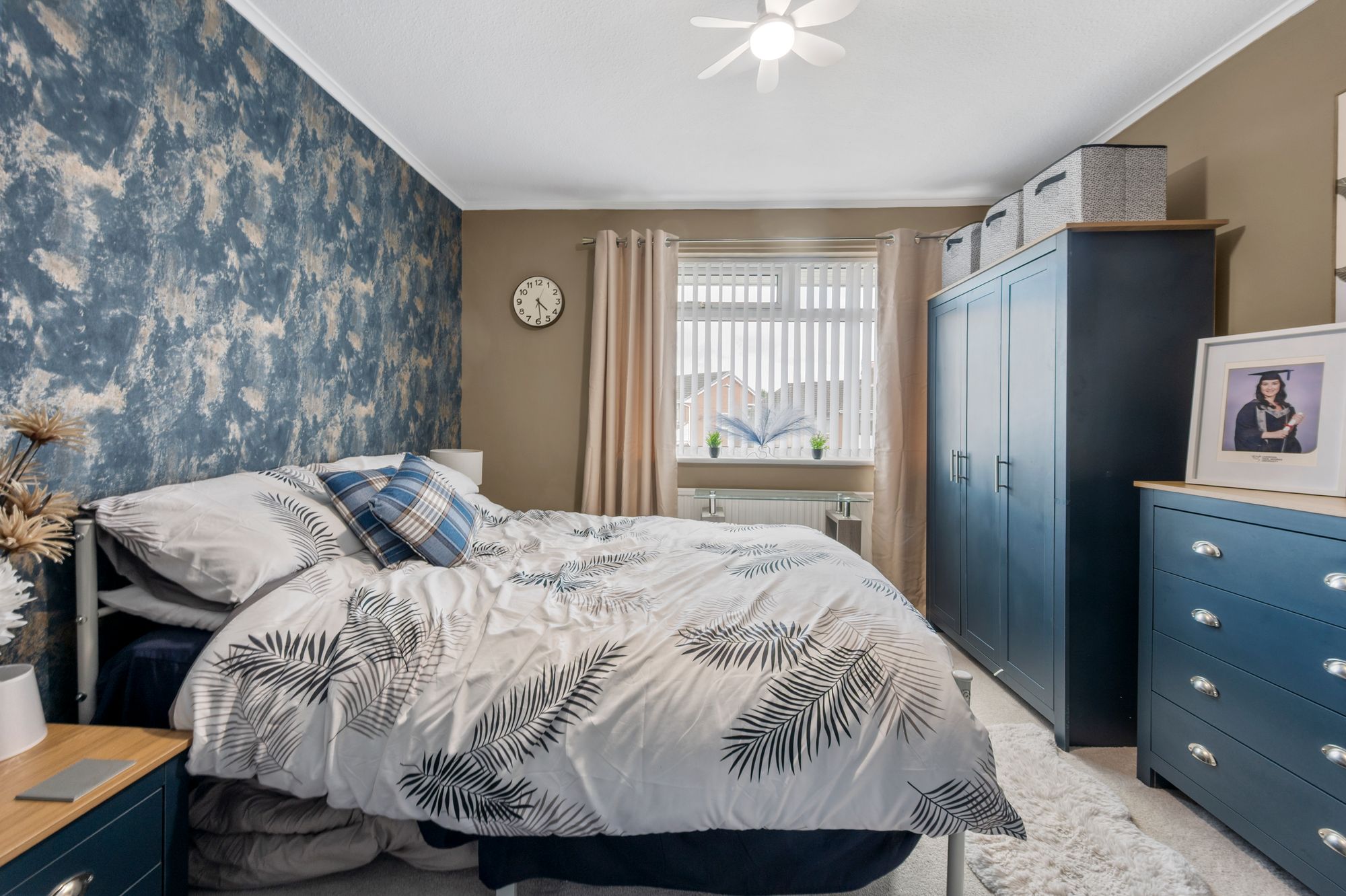 Linford Grove, St. Helens, WA11