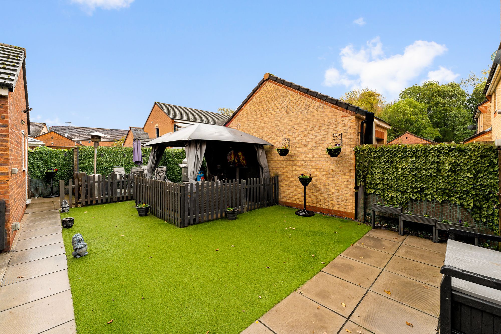 Nazareth House Lane, Widnes, WA8