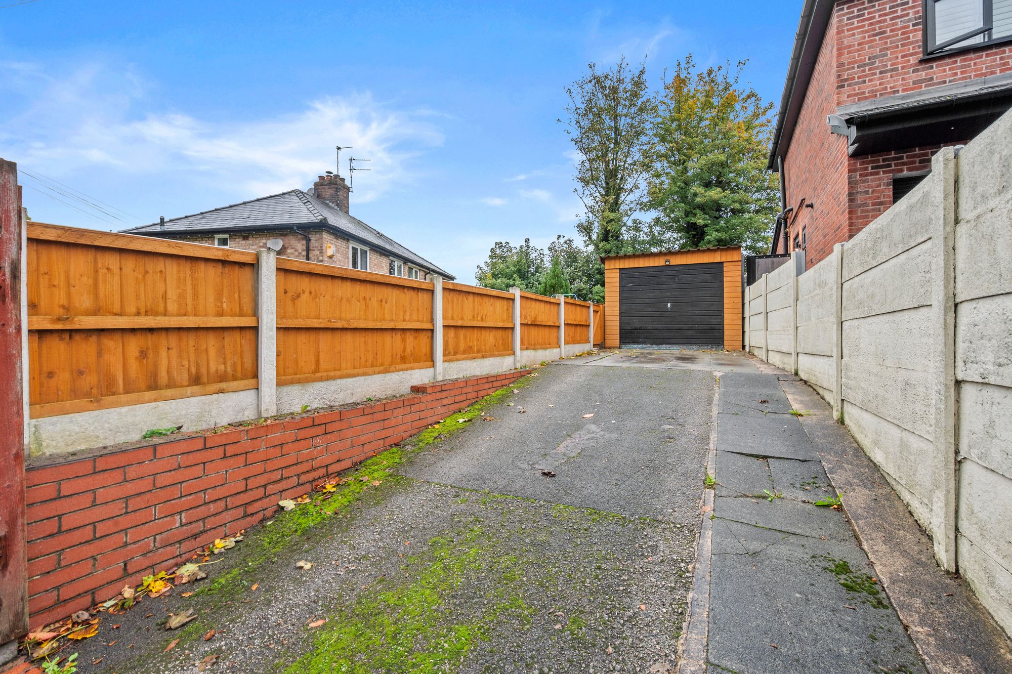 Scholes Lane, St. Helens, WA10