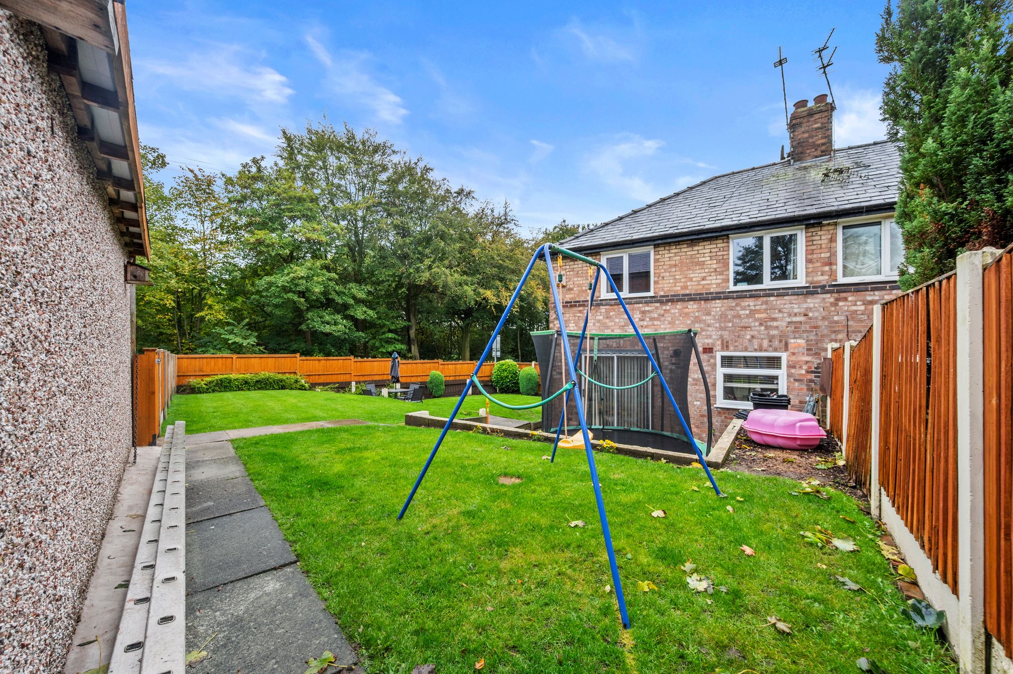 Scholes Lane, St. Helens, WA10