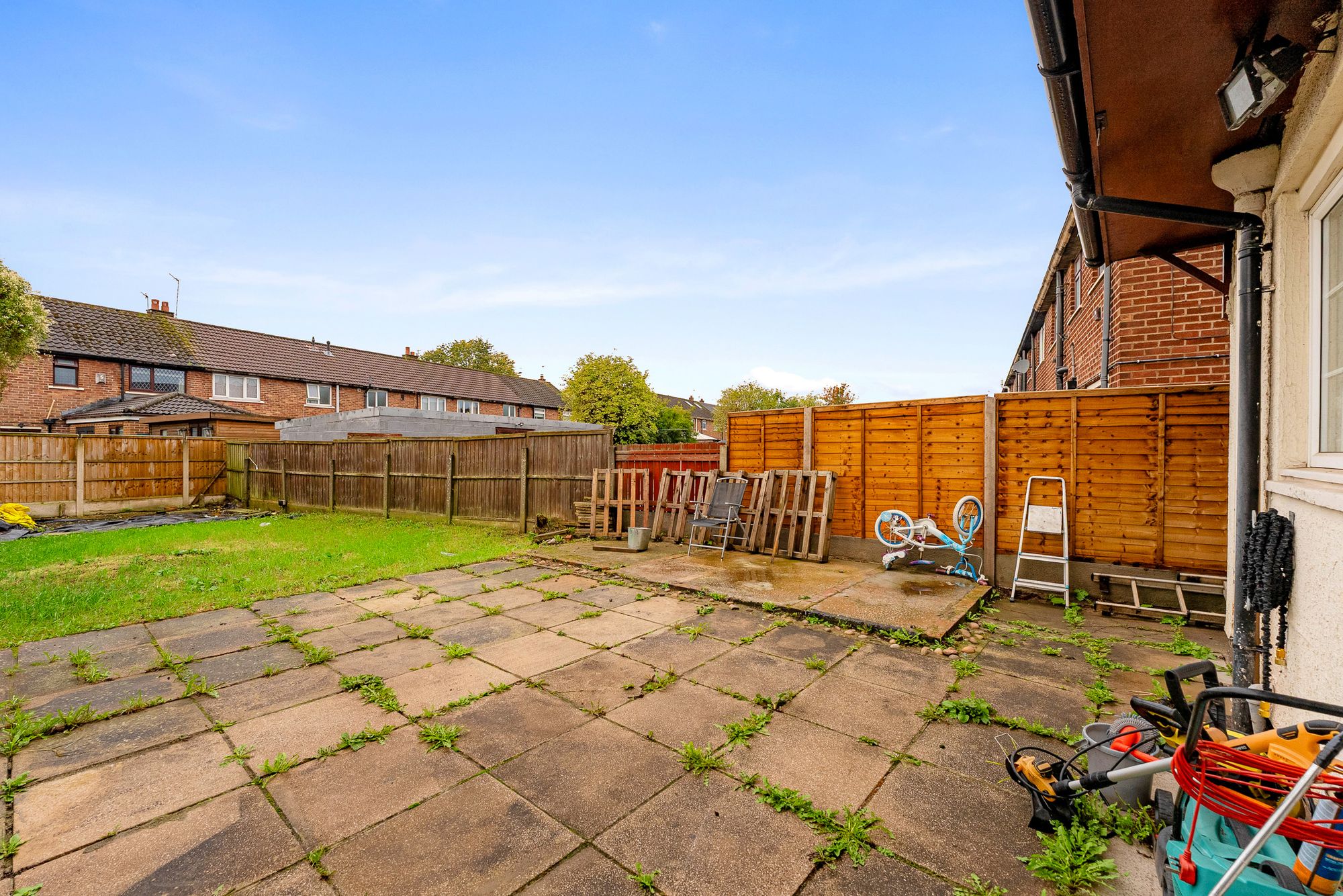 Hanley Road, Widnes, WA8
