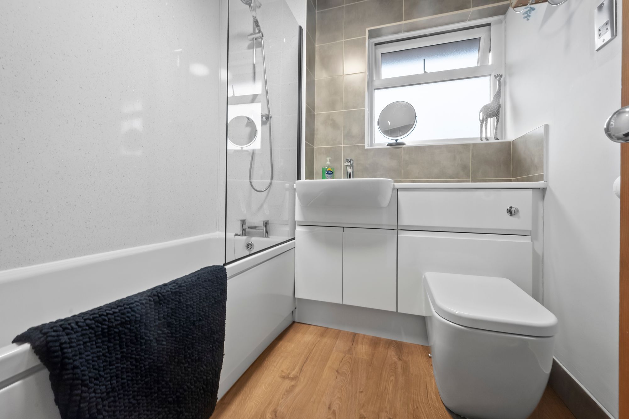 Kilsyth Close, Fearnhead, WA2