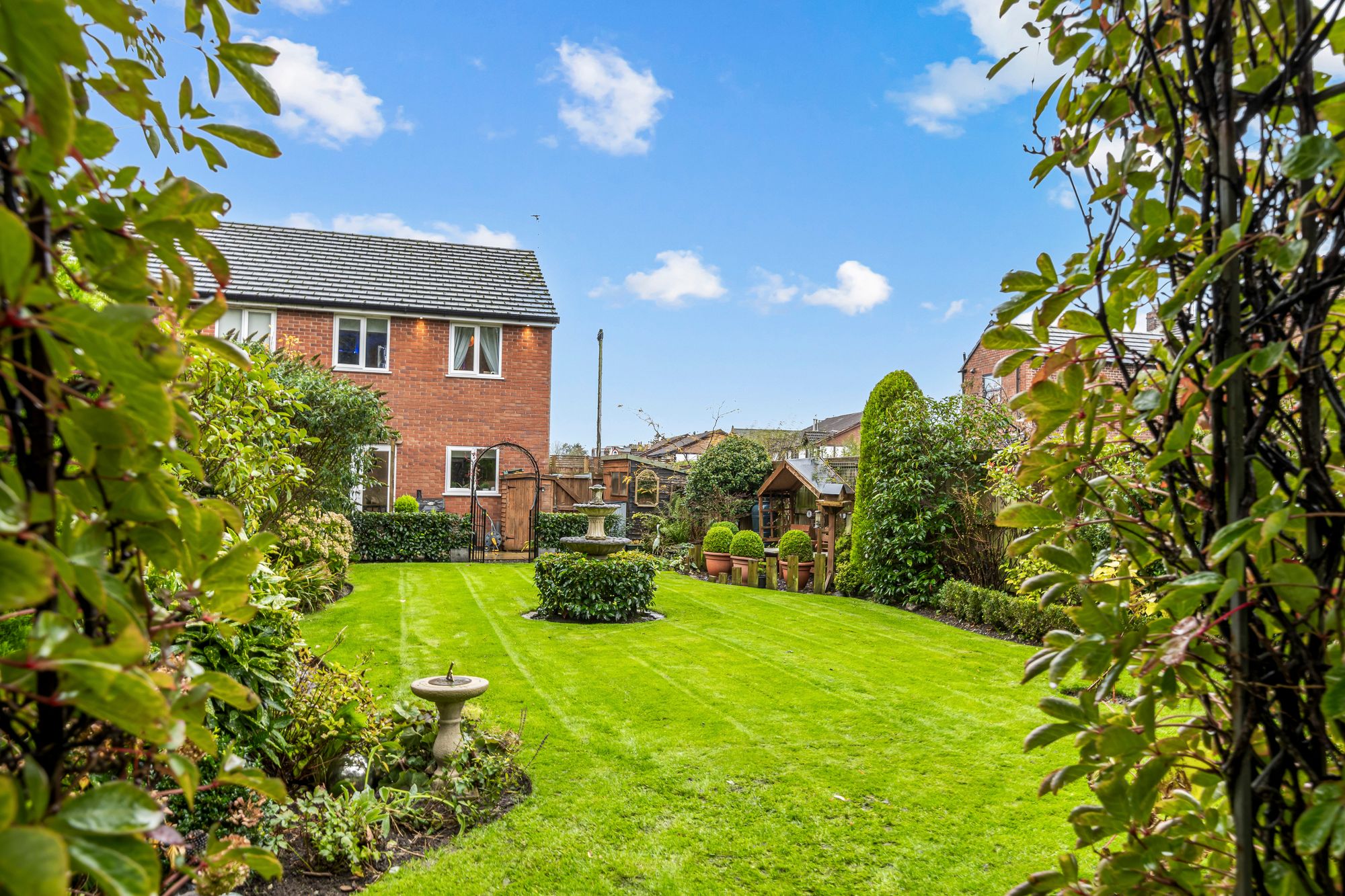 Barn Way, Newton-Le-Willows, WA12