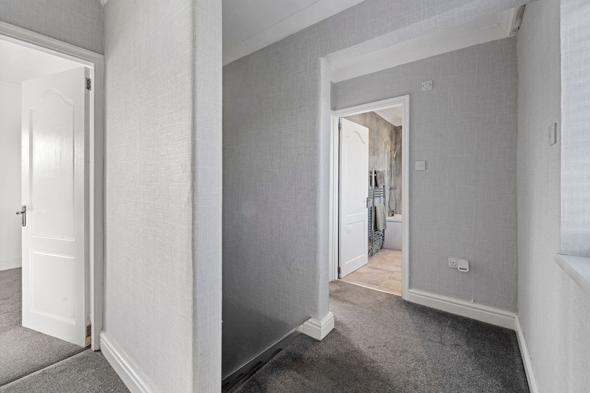 Dee Road, Rainhill, L35