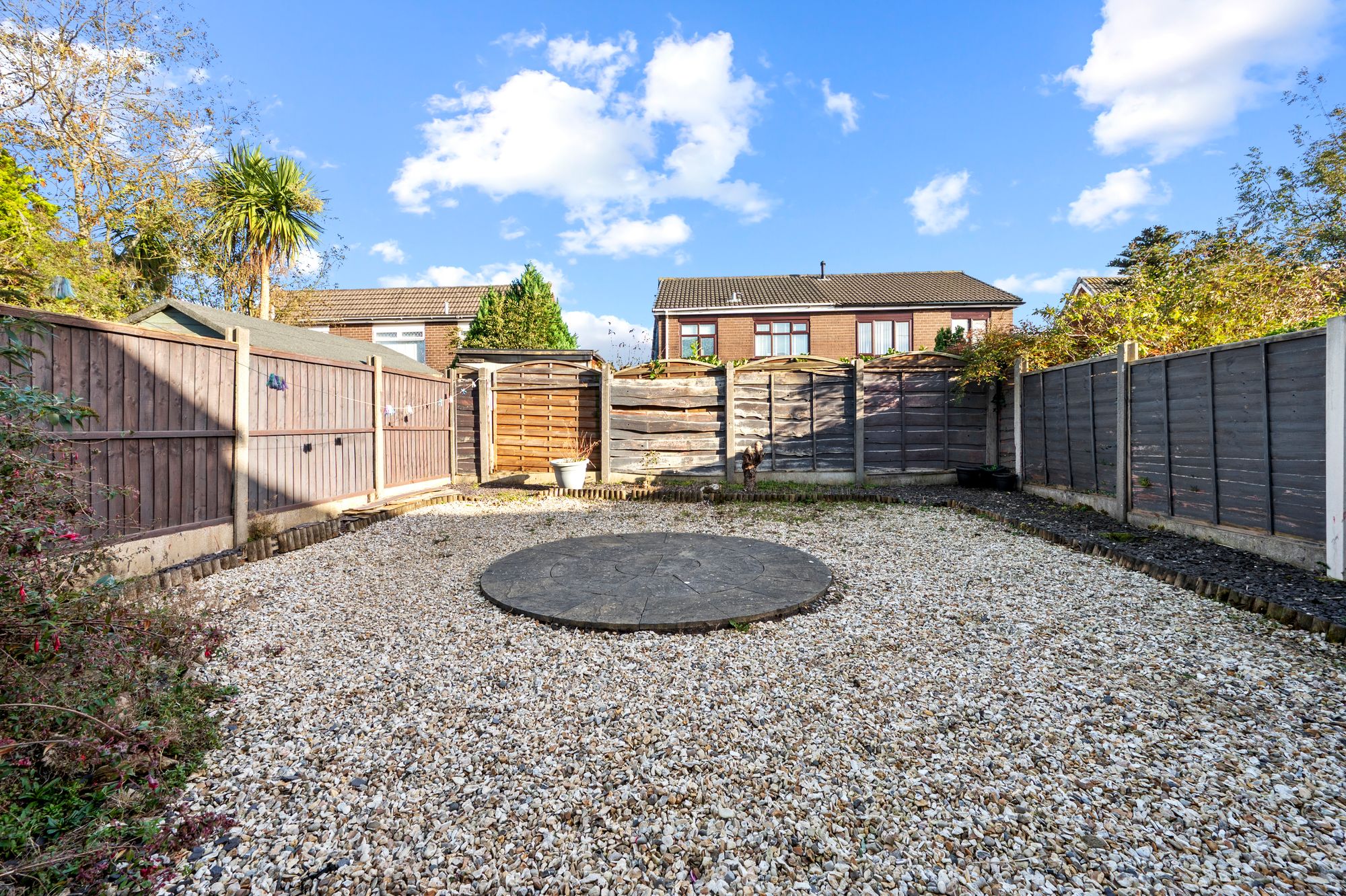 Linford Grove, St. Helens, WA11