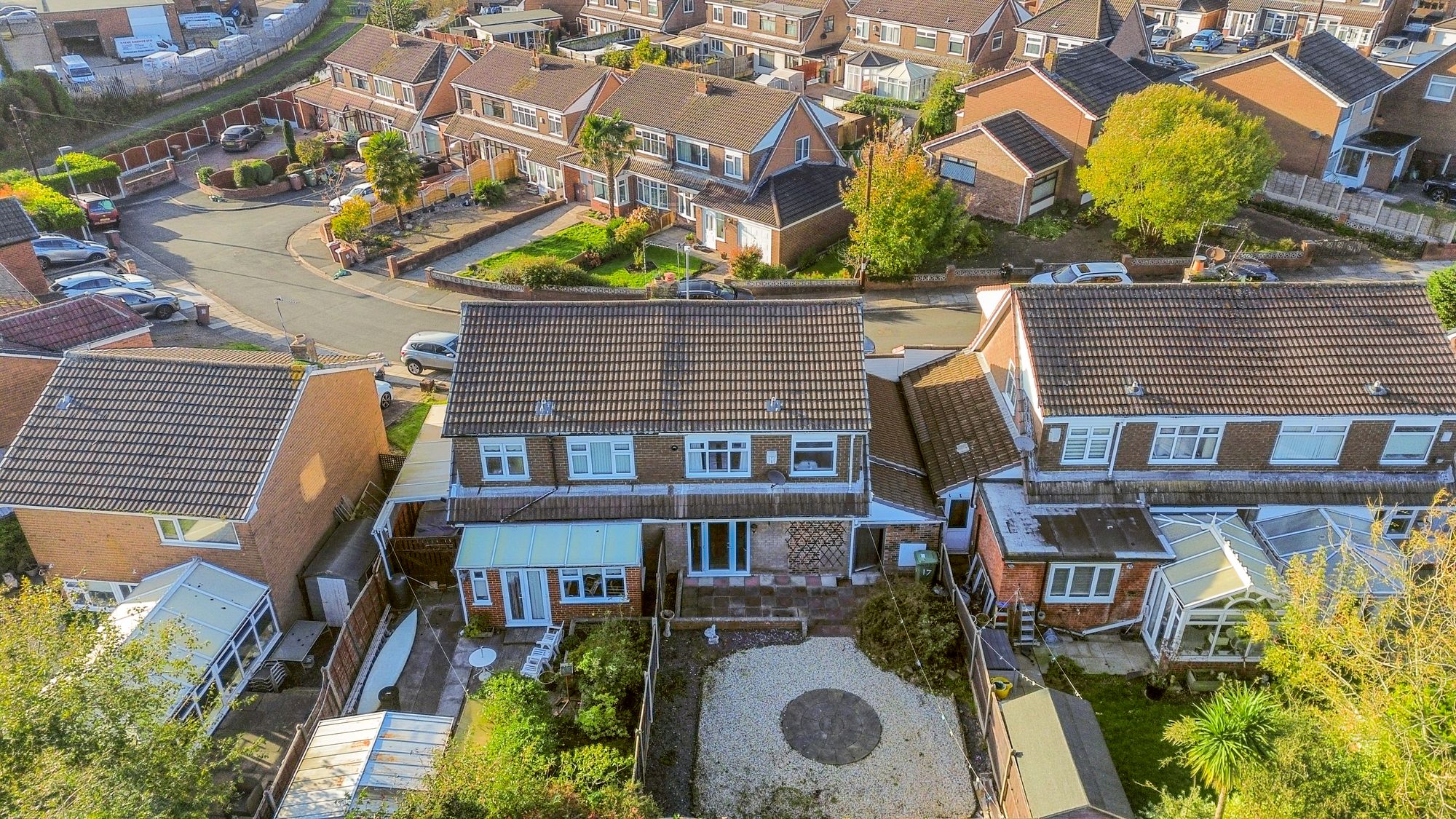 Linford Grove, St. Helens, WA11