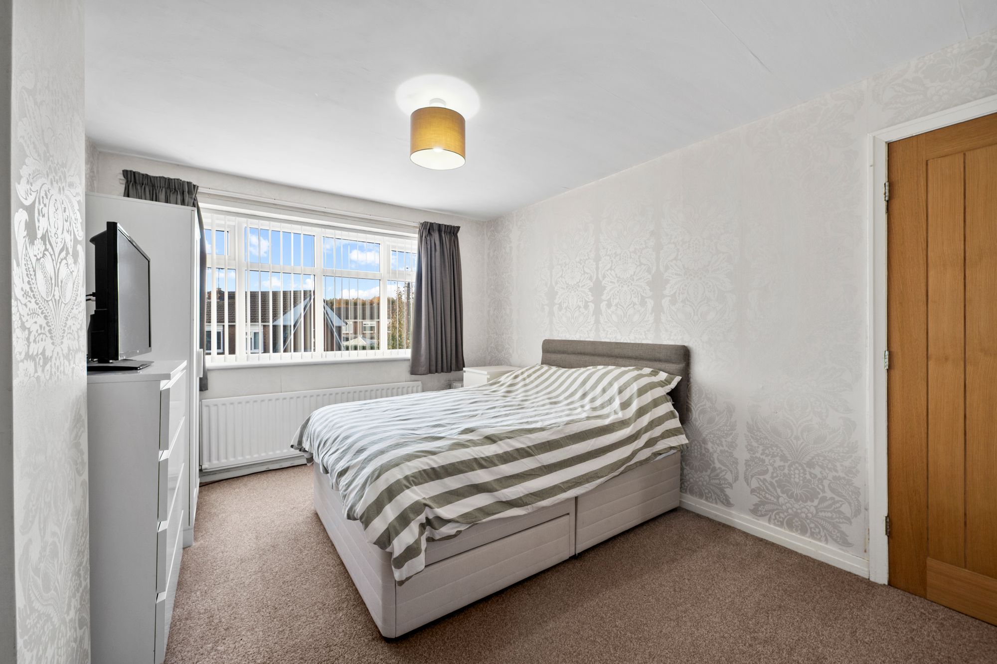 Linford Grove, St. Helens, WA11