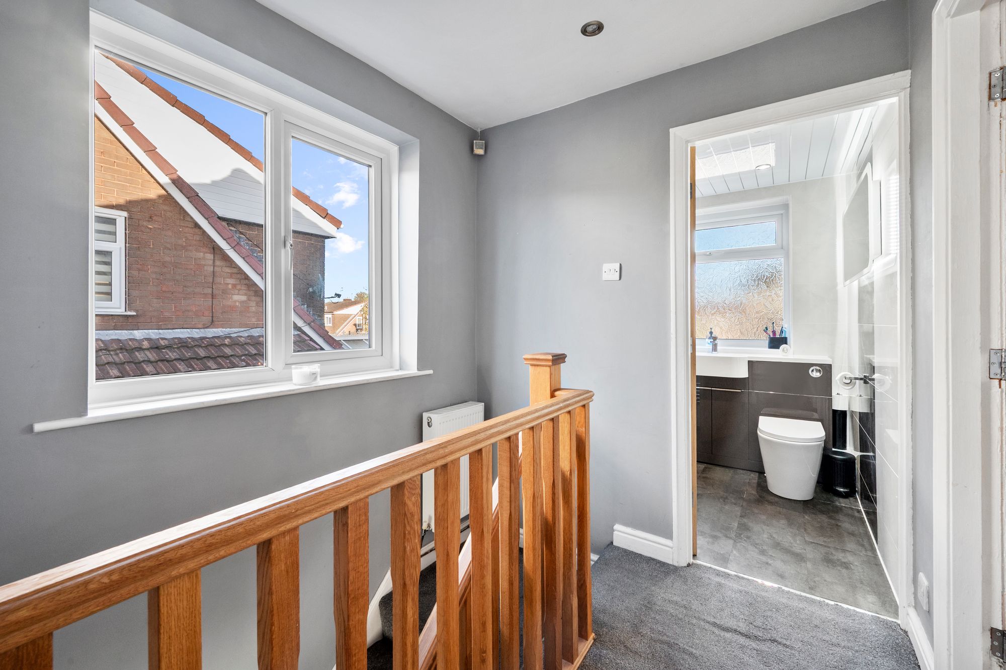 Linford Grove, St. Helens, WA11