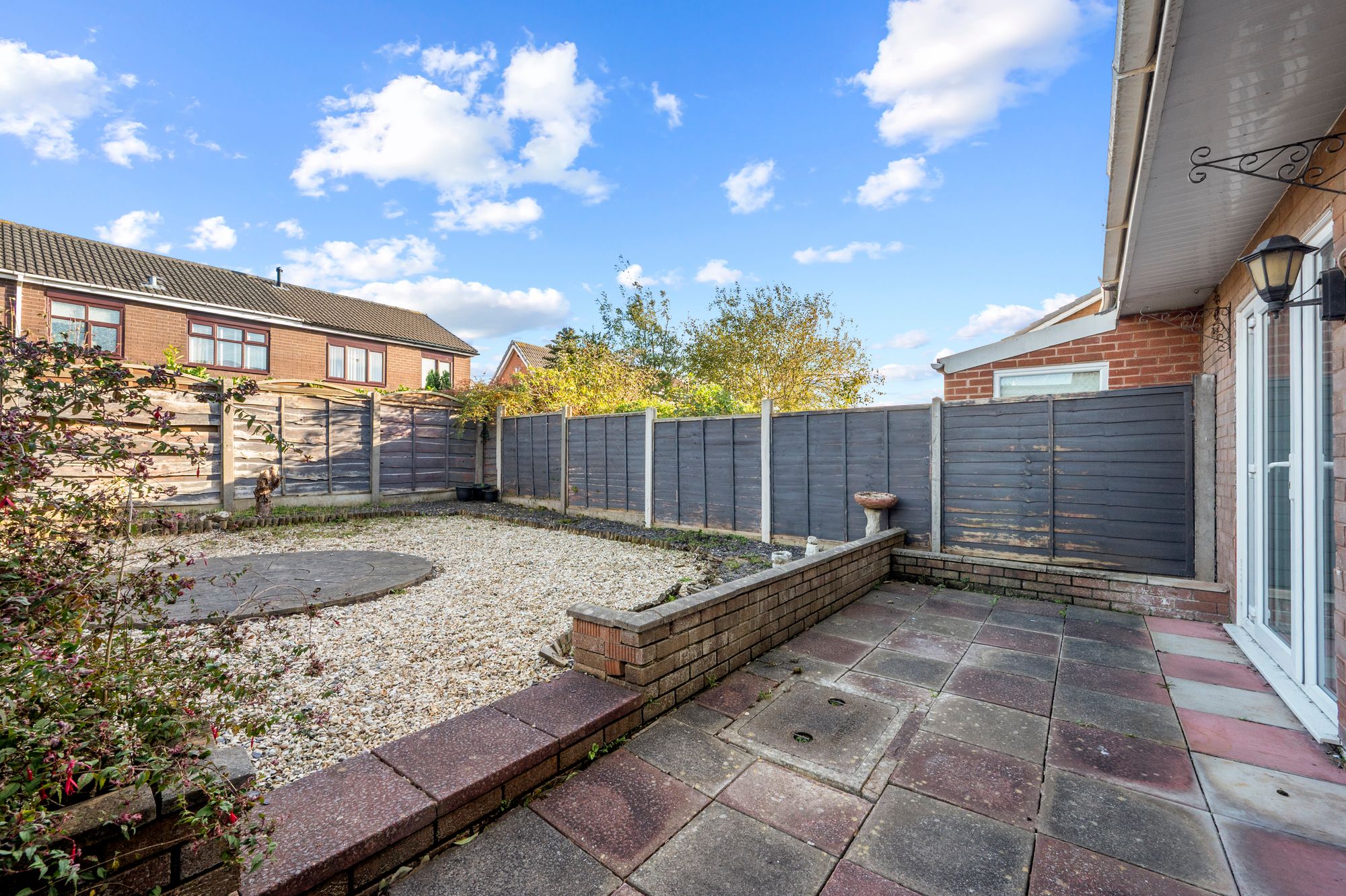 Linford Grove, St. Helens, WA11