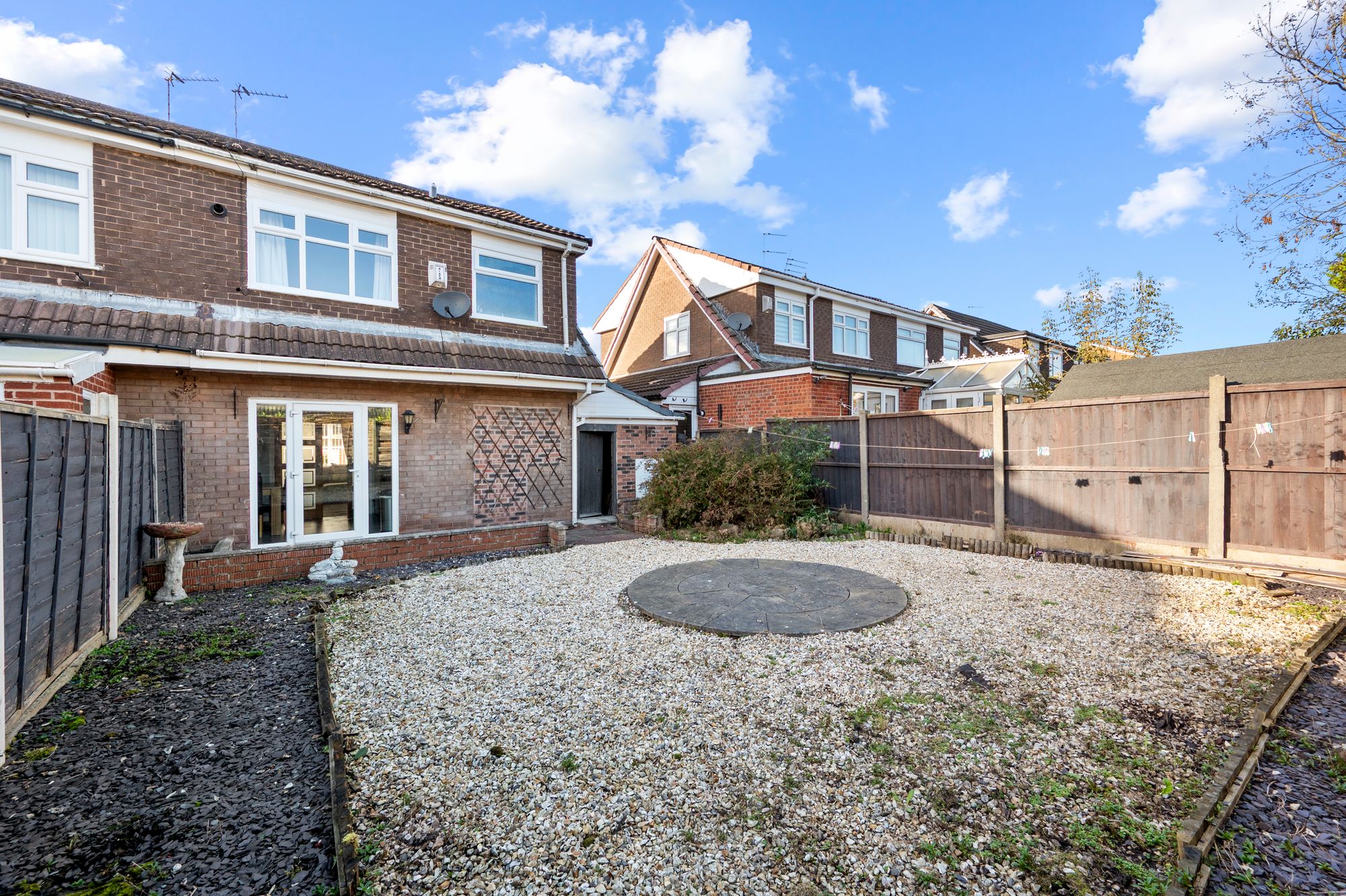 Linford Grove, St. Helens, WA11