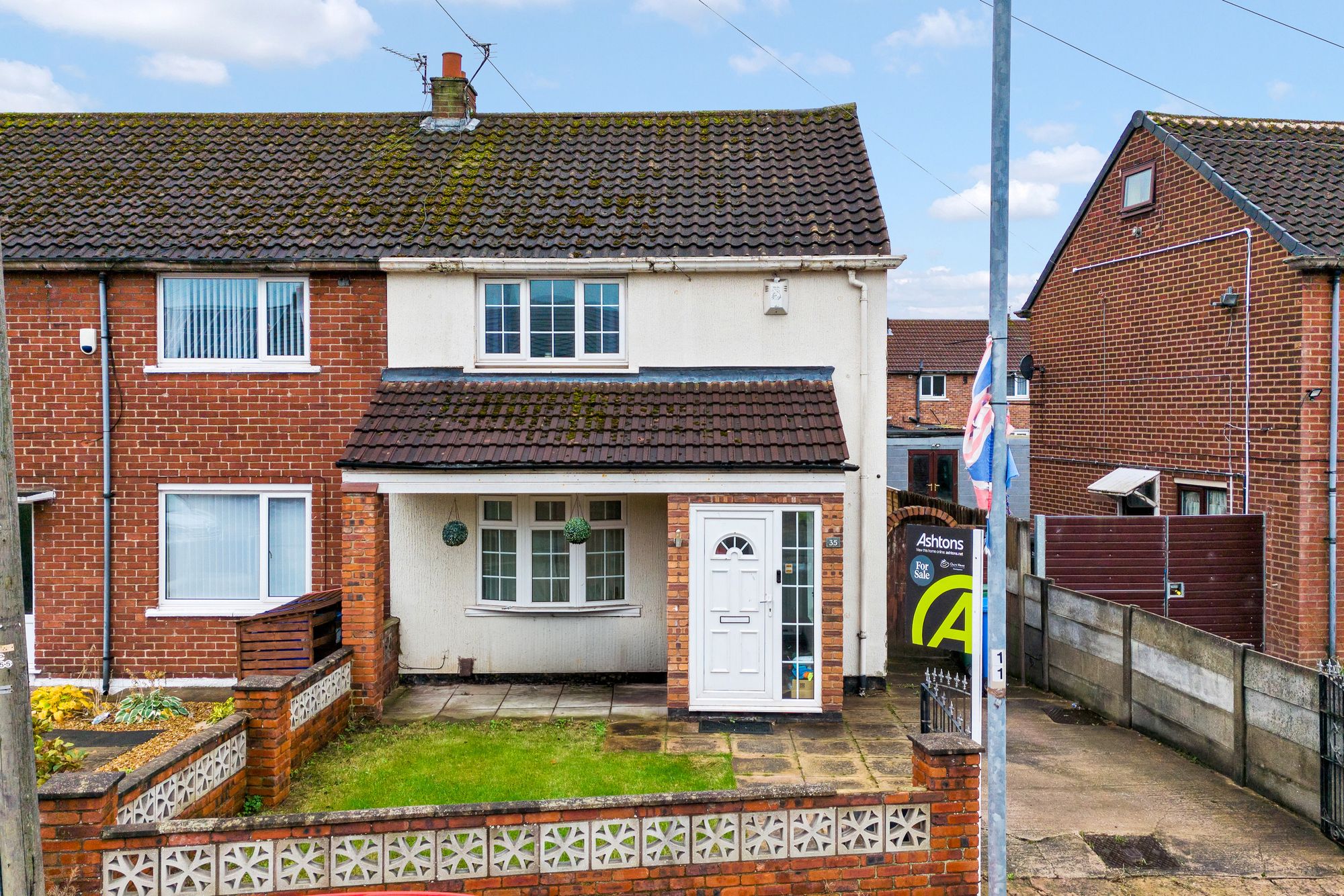 Hanley Road, Widnes, WA8