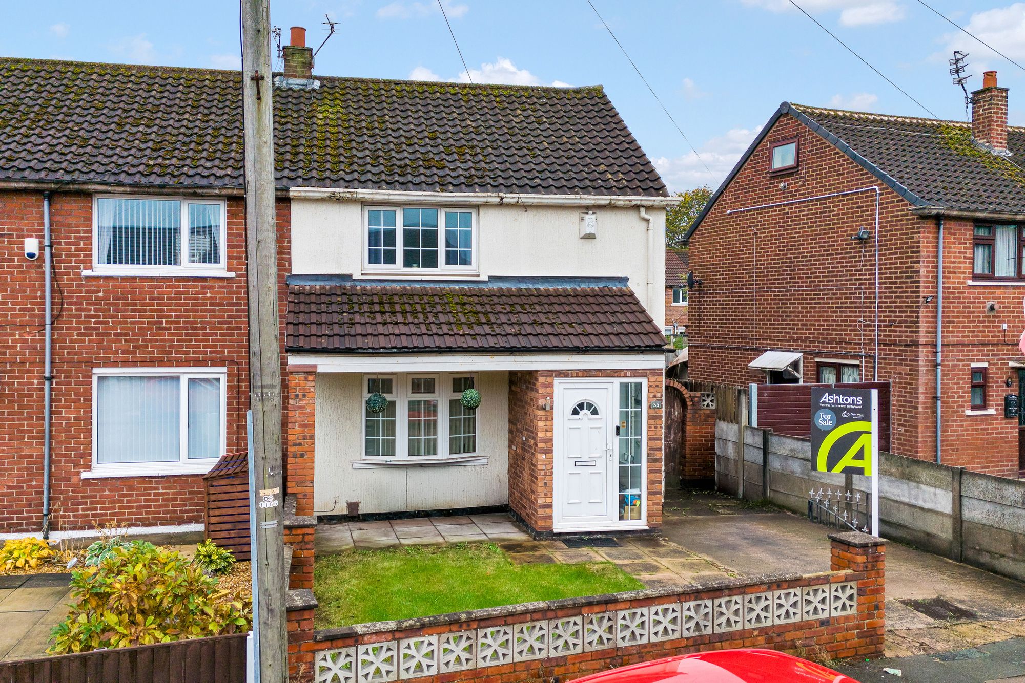 Hanley Road, Widnes, WA8