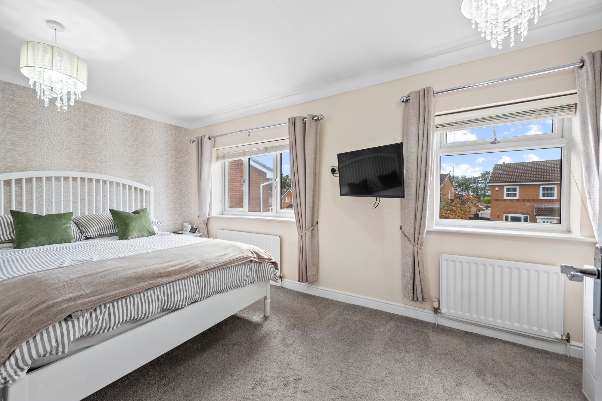 Lockerbie Close, Warrington, WA2
