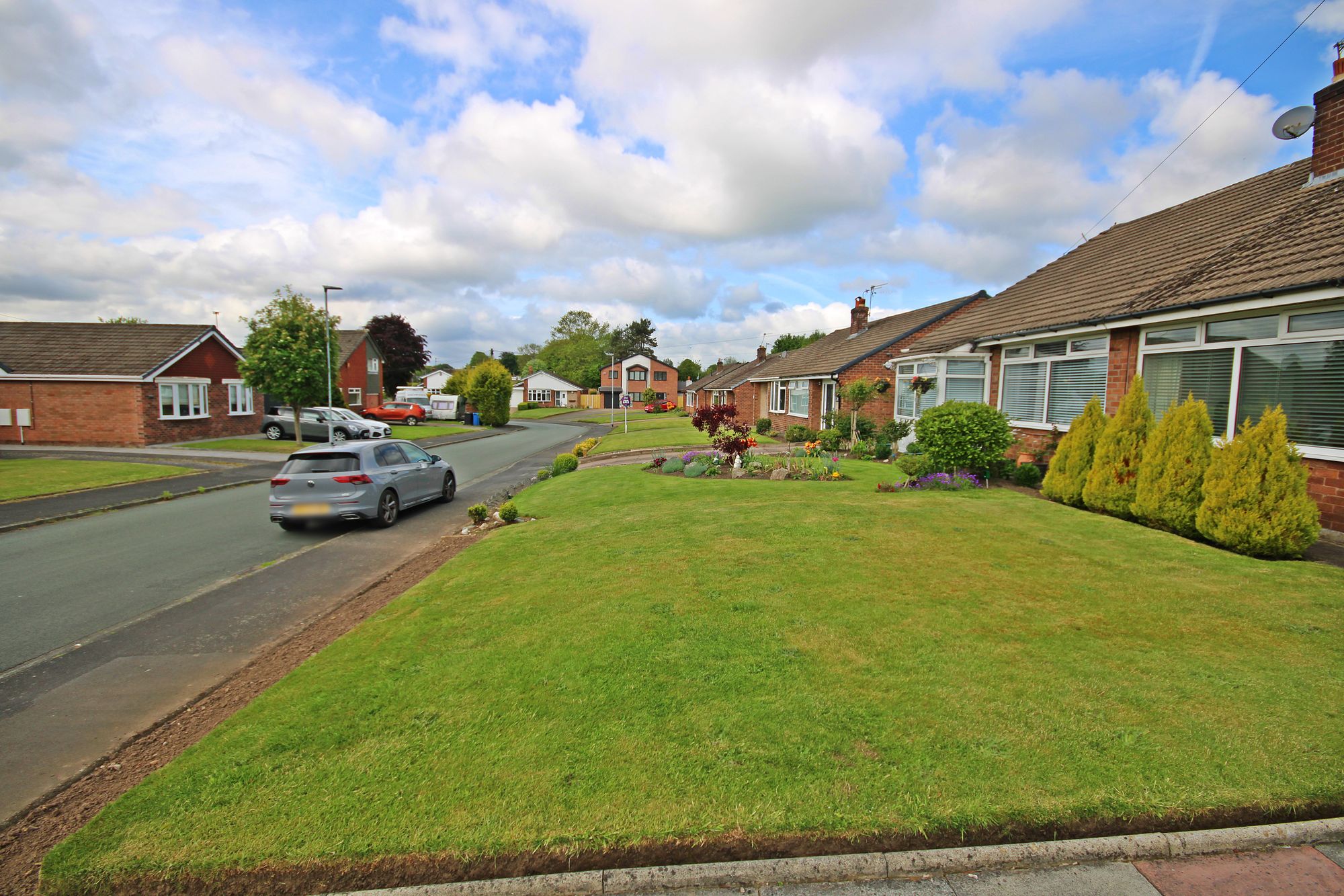 Falcondale Road, Warrington