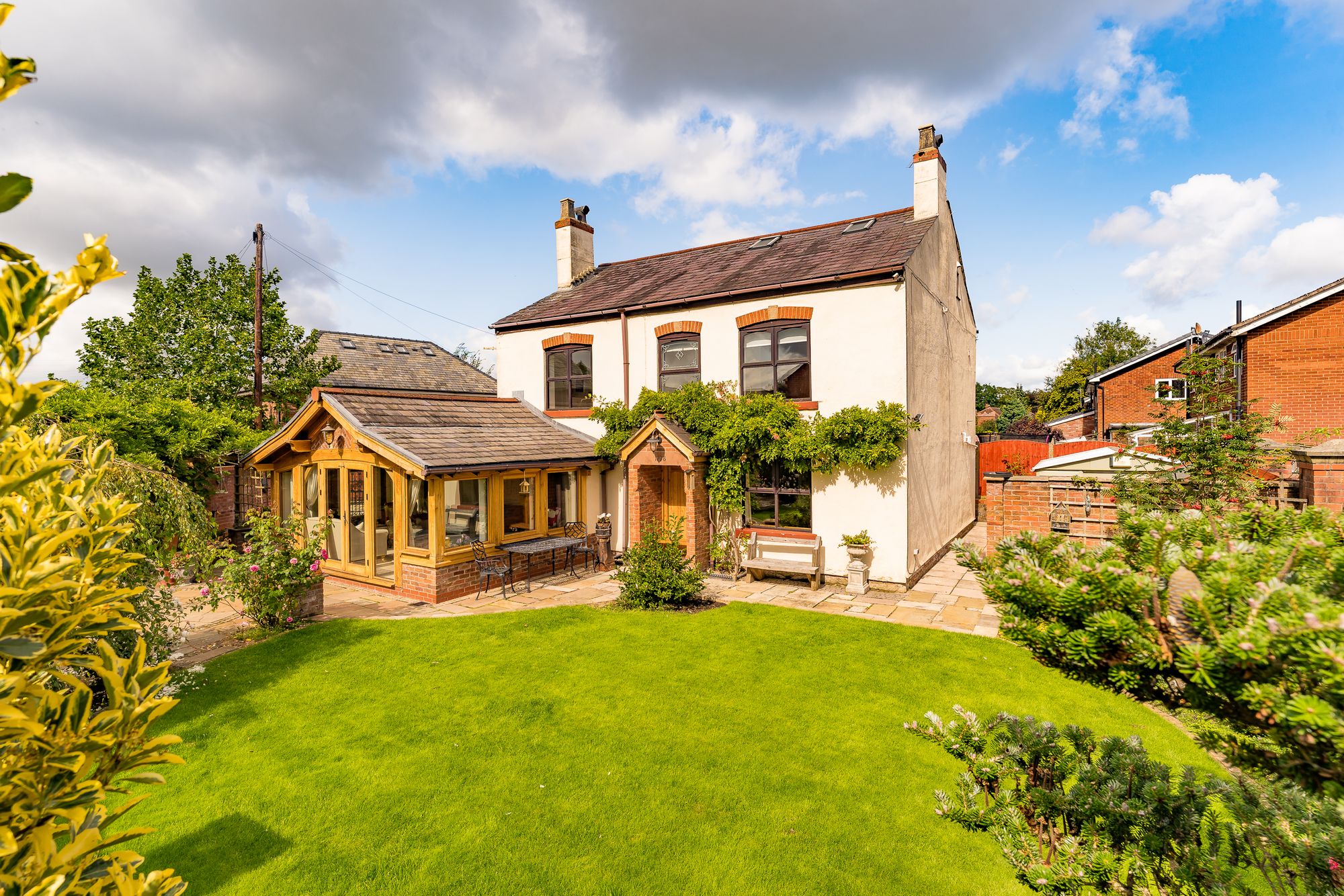 Brow Farm Cottage, Warrington