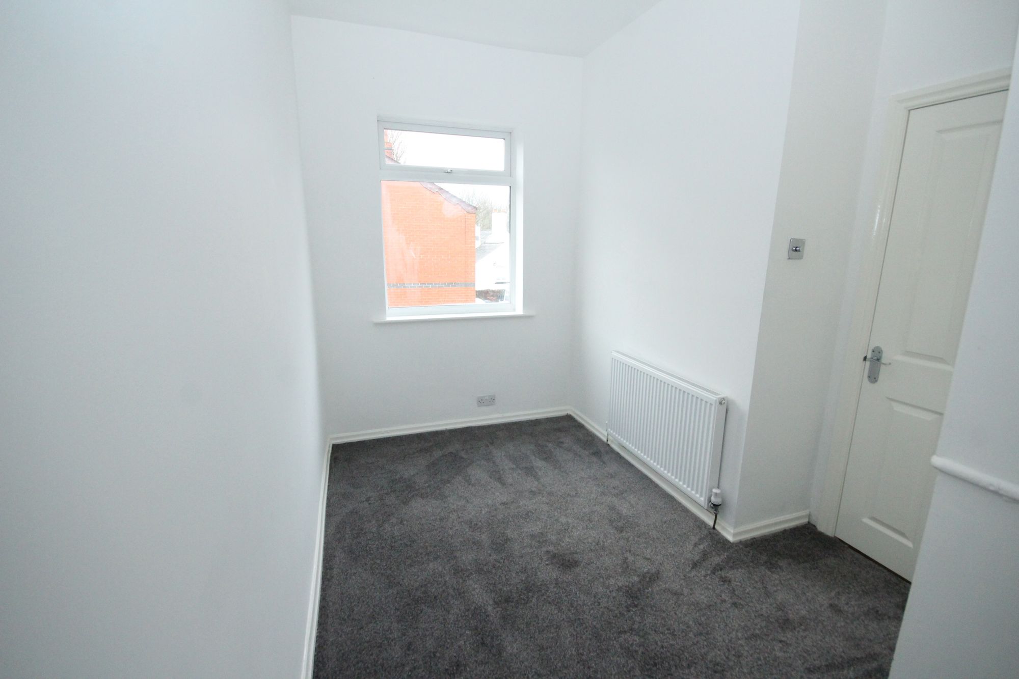 Duke Street, Goose Green, WN3