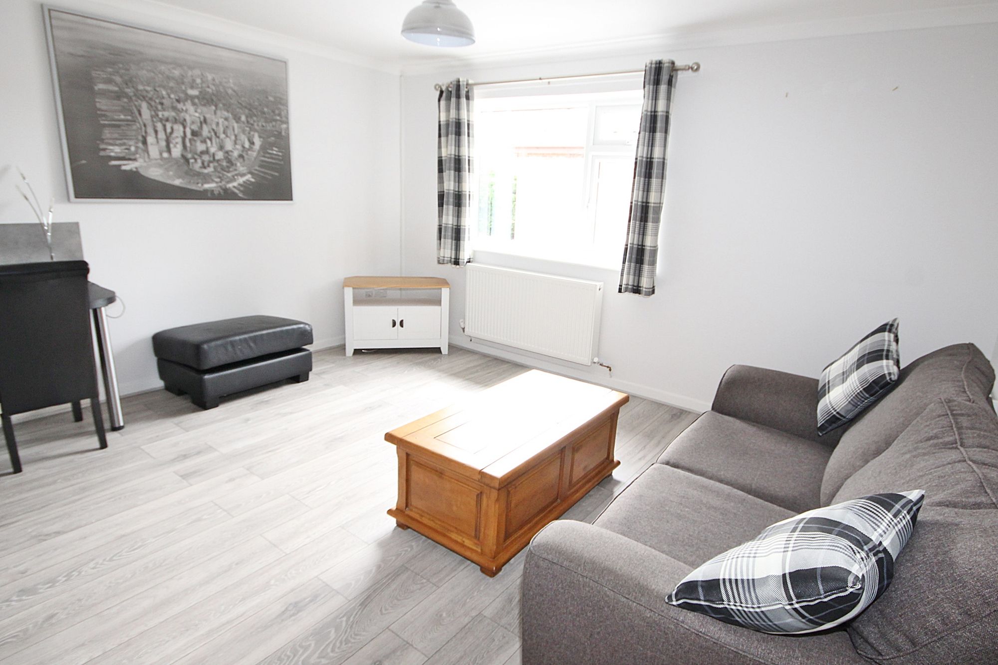 London Road, Stockton Heath, WA4