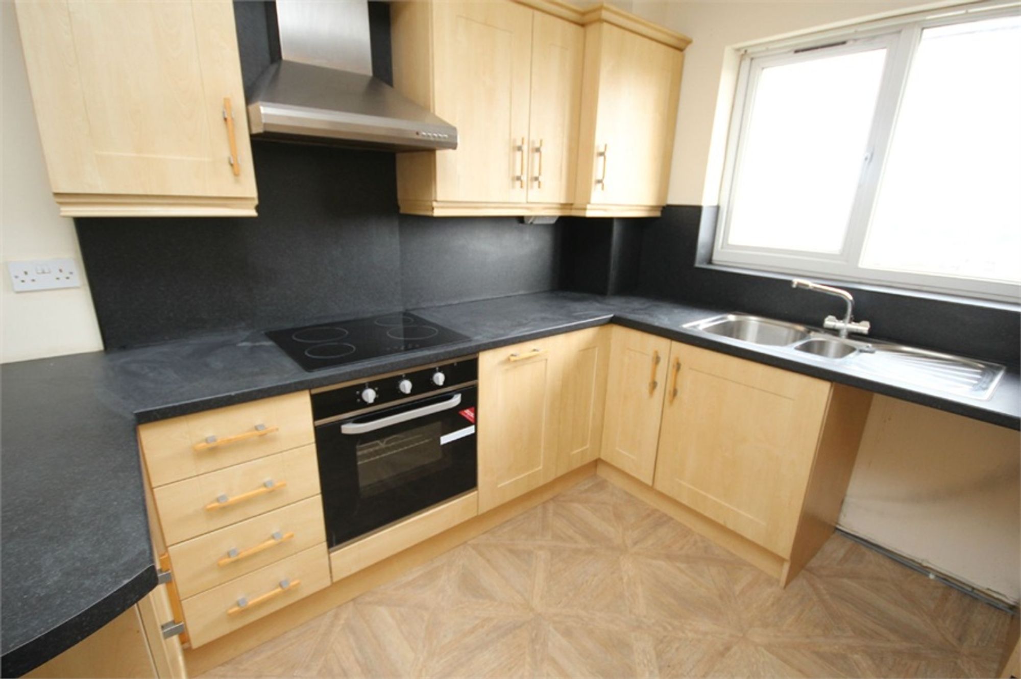 Apartment 12, St. Helens