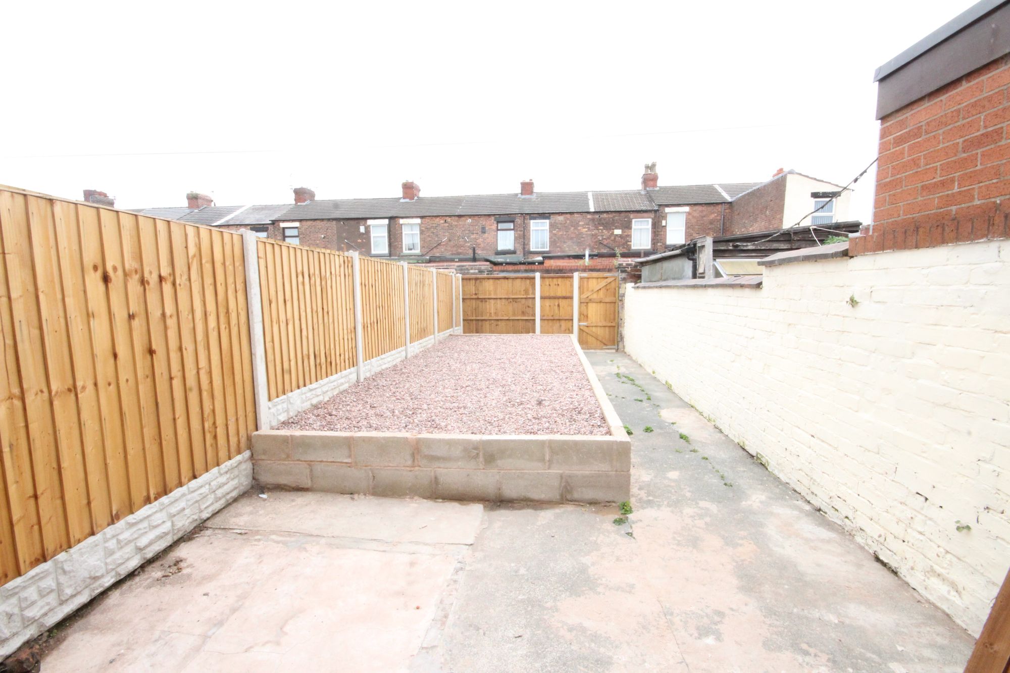 Hardshaw Street, St. Helens, WA10