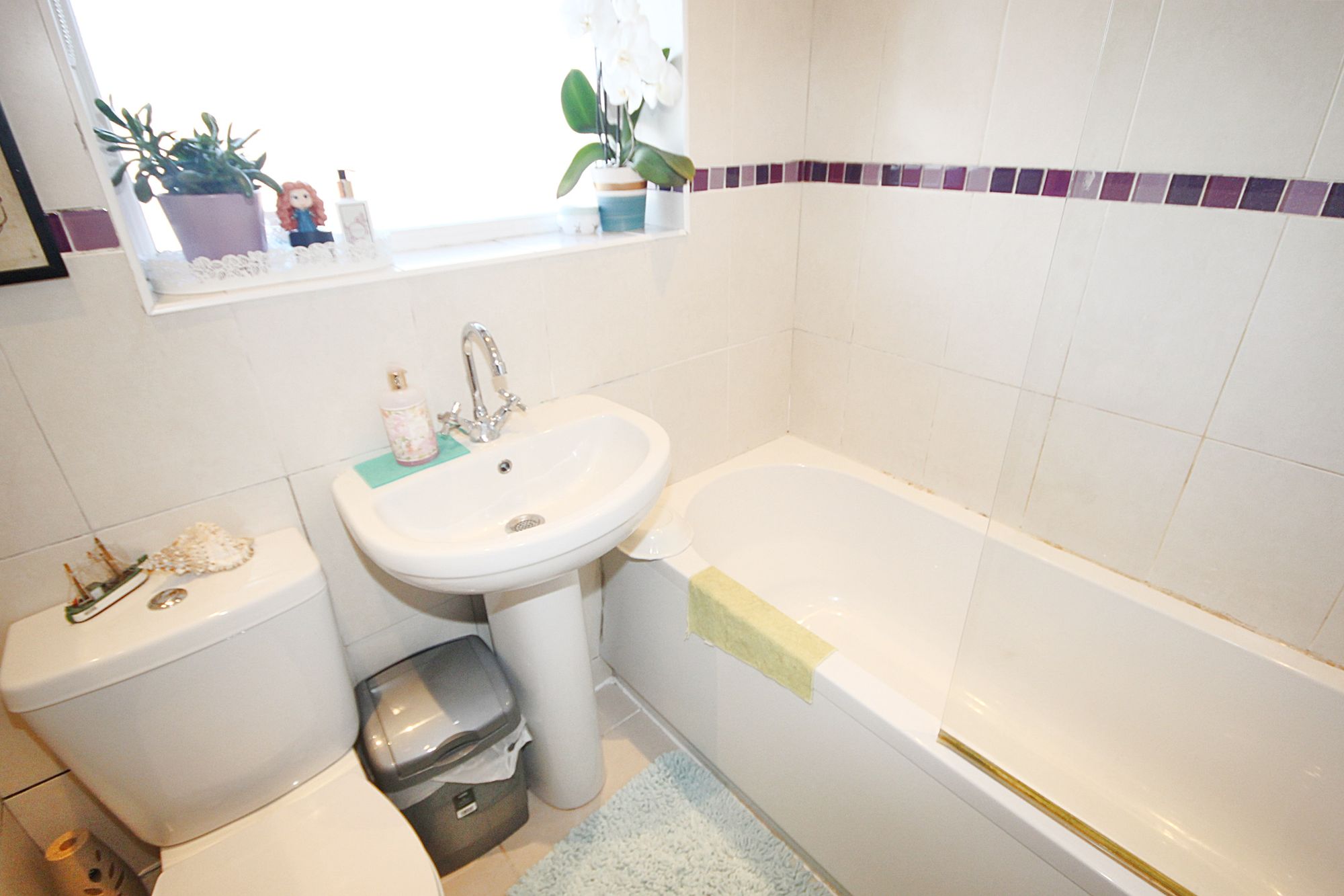 Winchester Avenue, Warrington