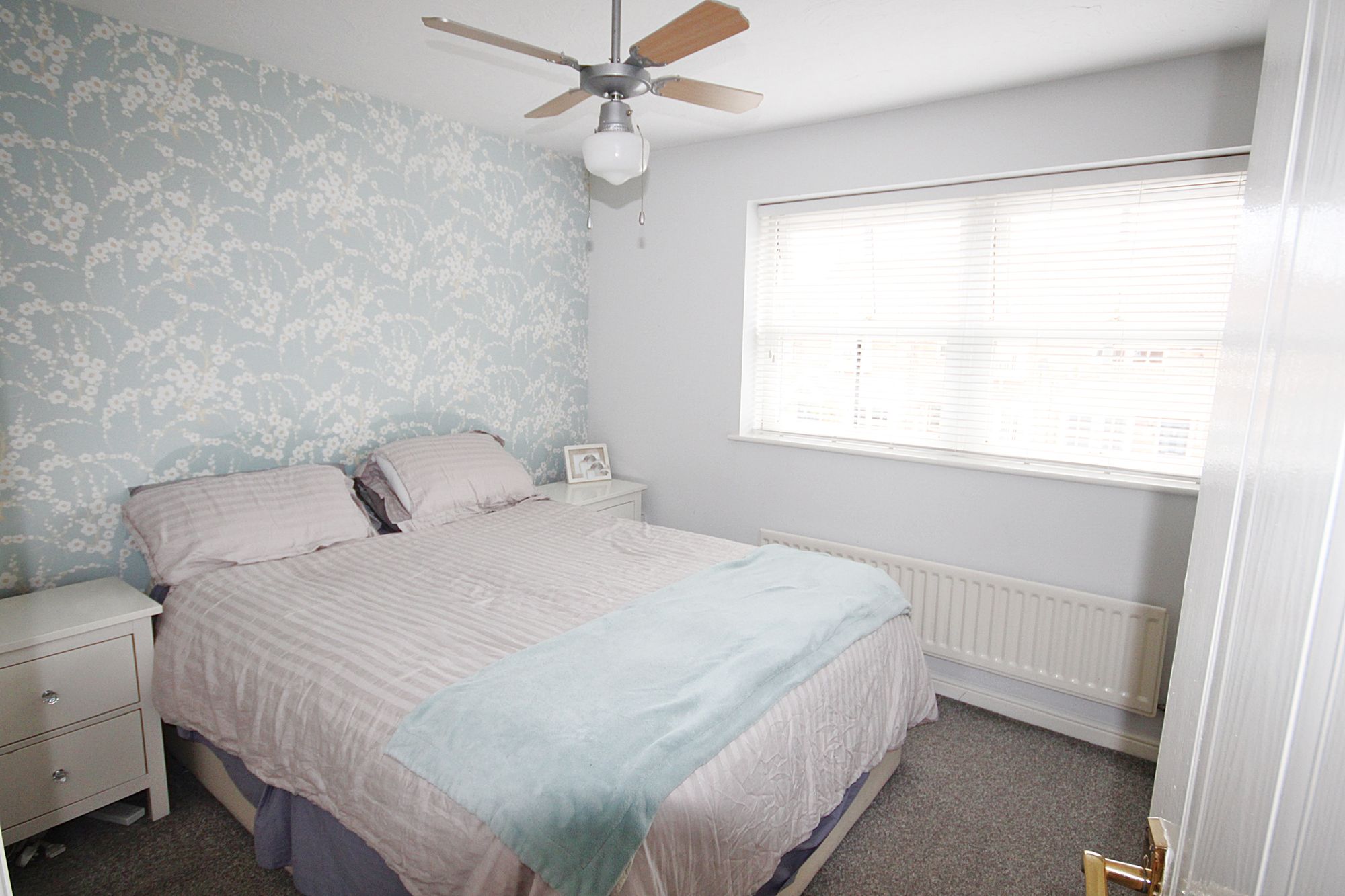 Elmsett Close, Great Sankey, WA5