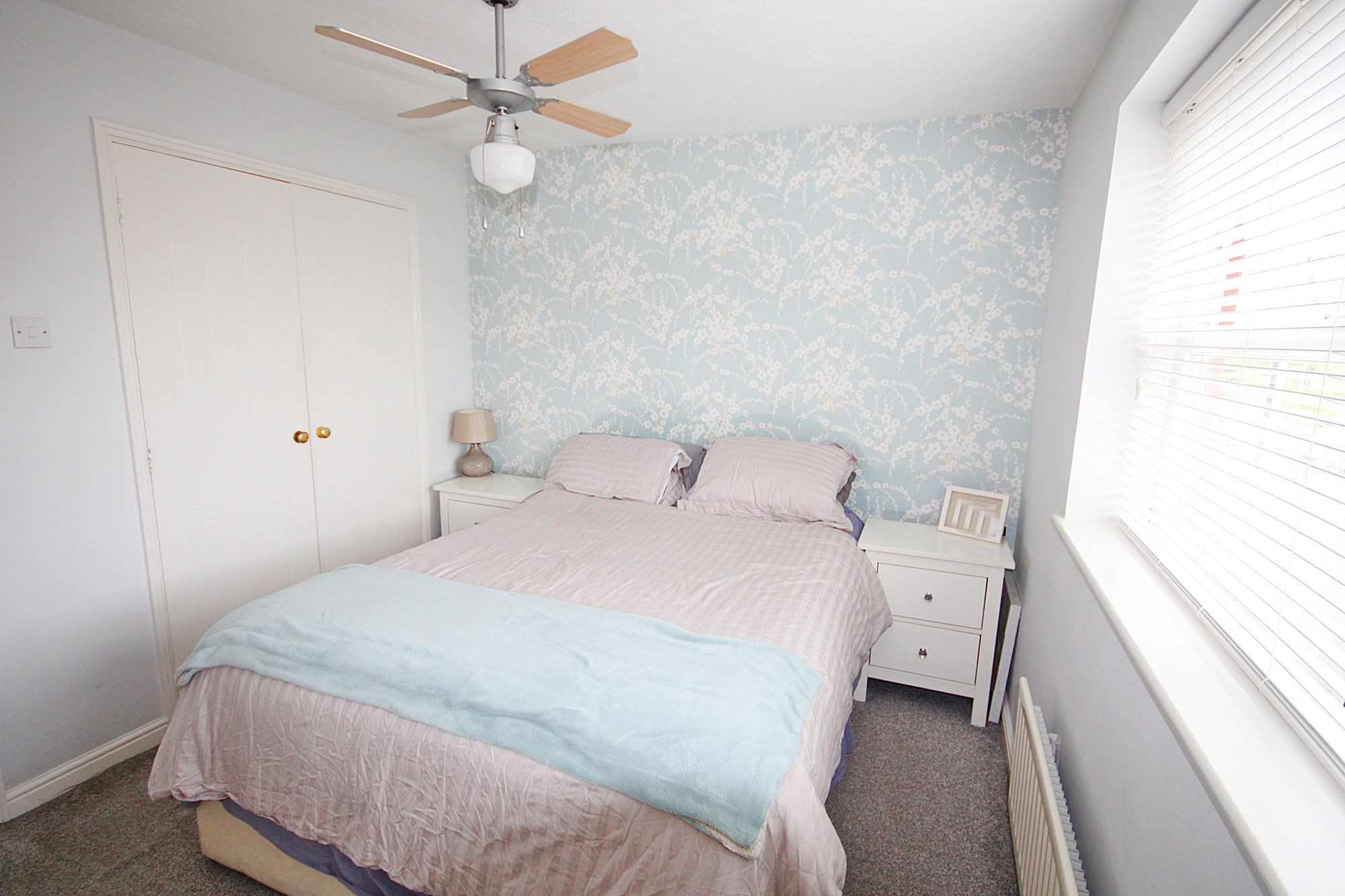 Elmsett Close, Great Sankey, WA5