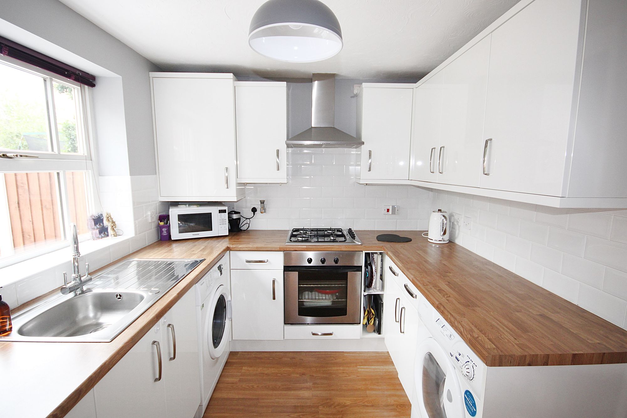 Elmsett Close, Great Sankey, WA5
