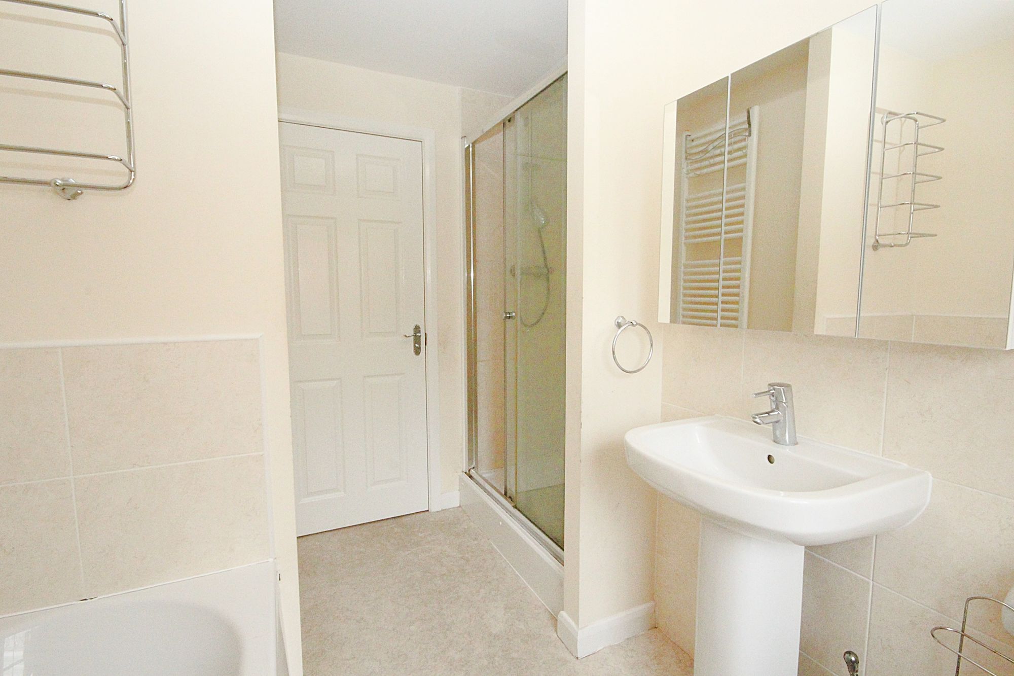 Bakersfield Drive, Great Sankey, WA5