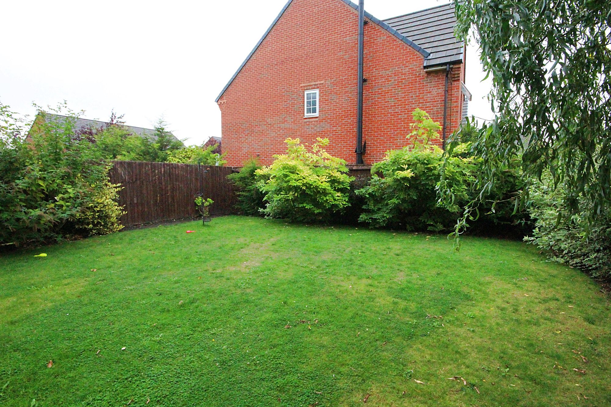 Bakersfield Drive, Great Sankey, WA5