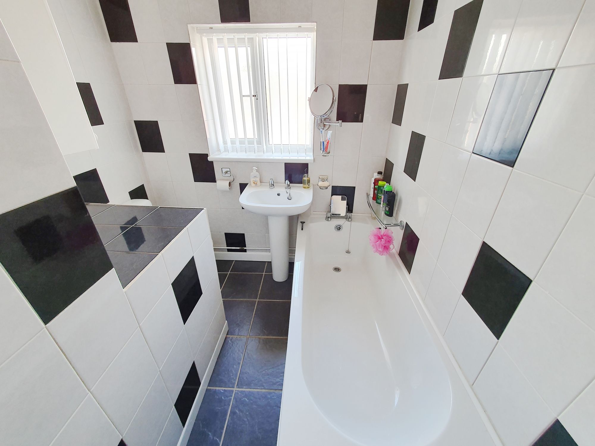 Morden Avenue, Wigan