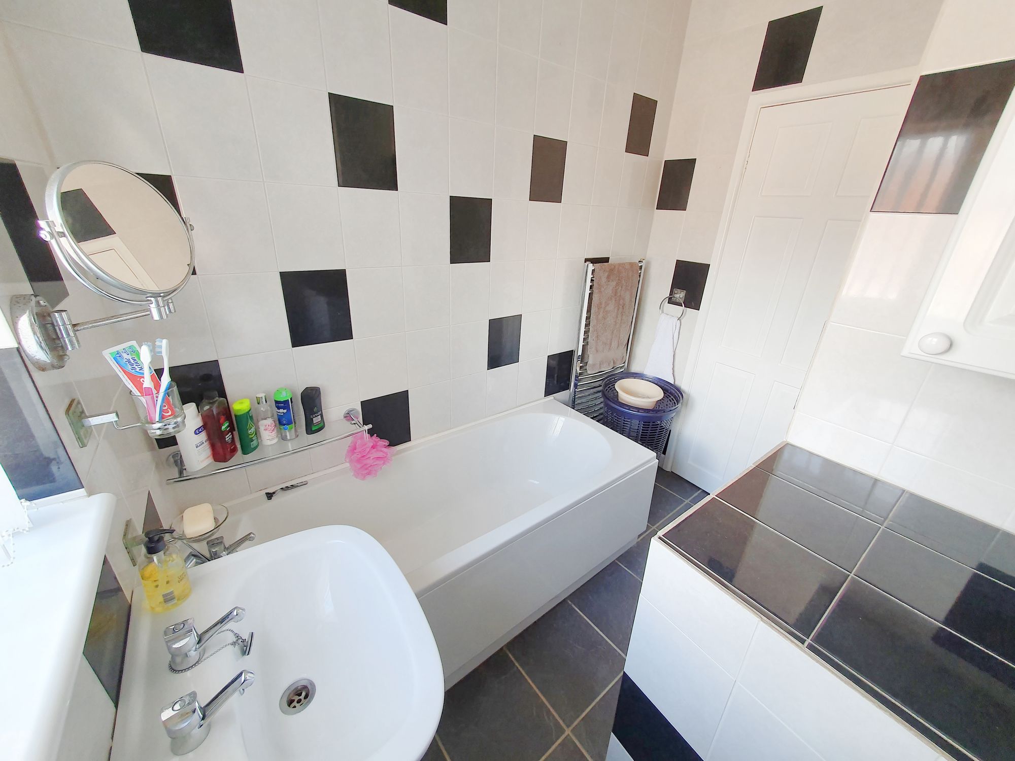 Morden Avenue, Wigan