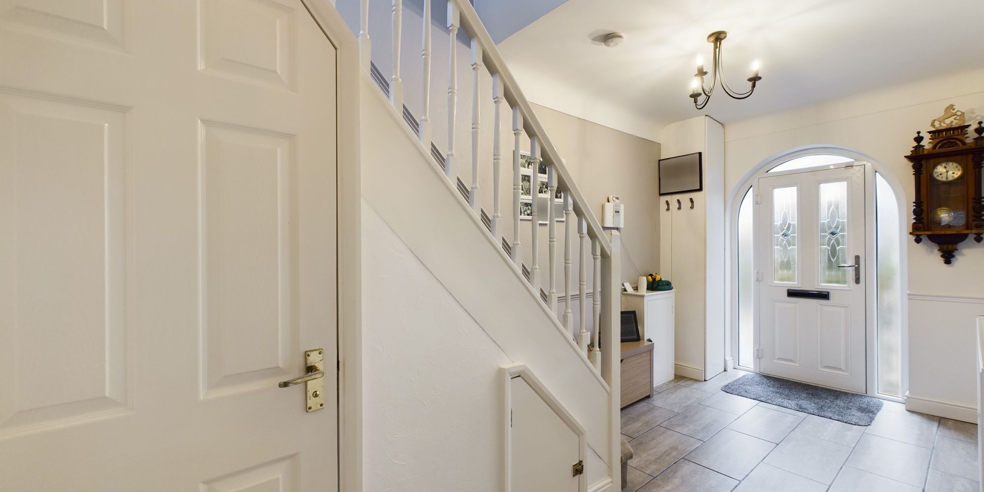 Pear Tree Way, Newton, CH2