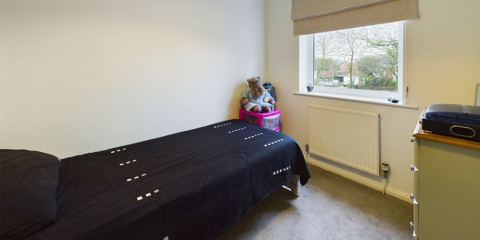 Pear Tree Way, Newton, CH2