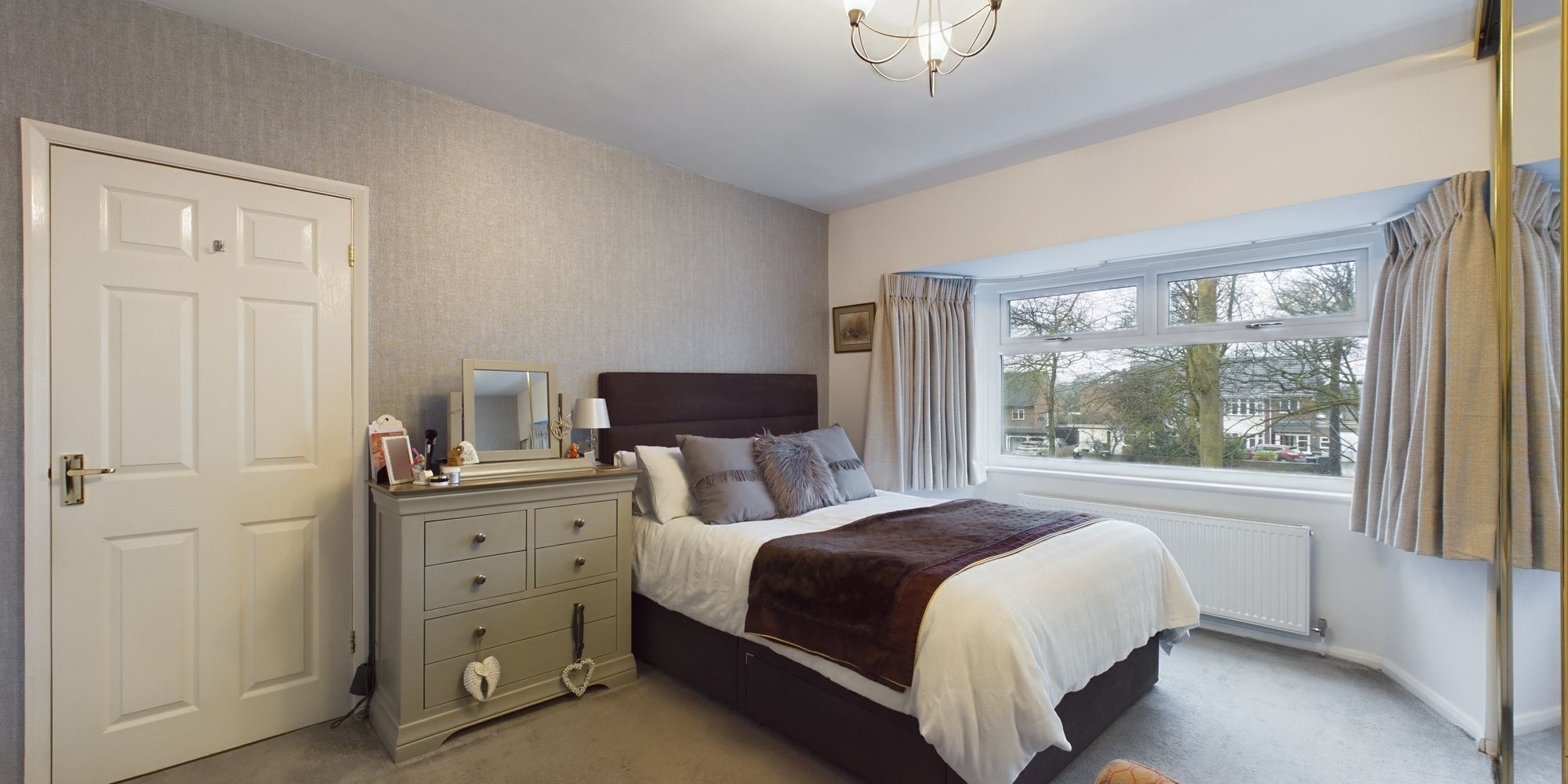 Pear Tree Way, Newton, CH2