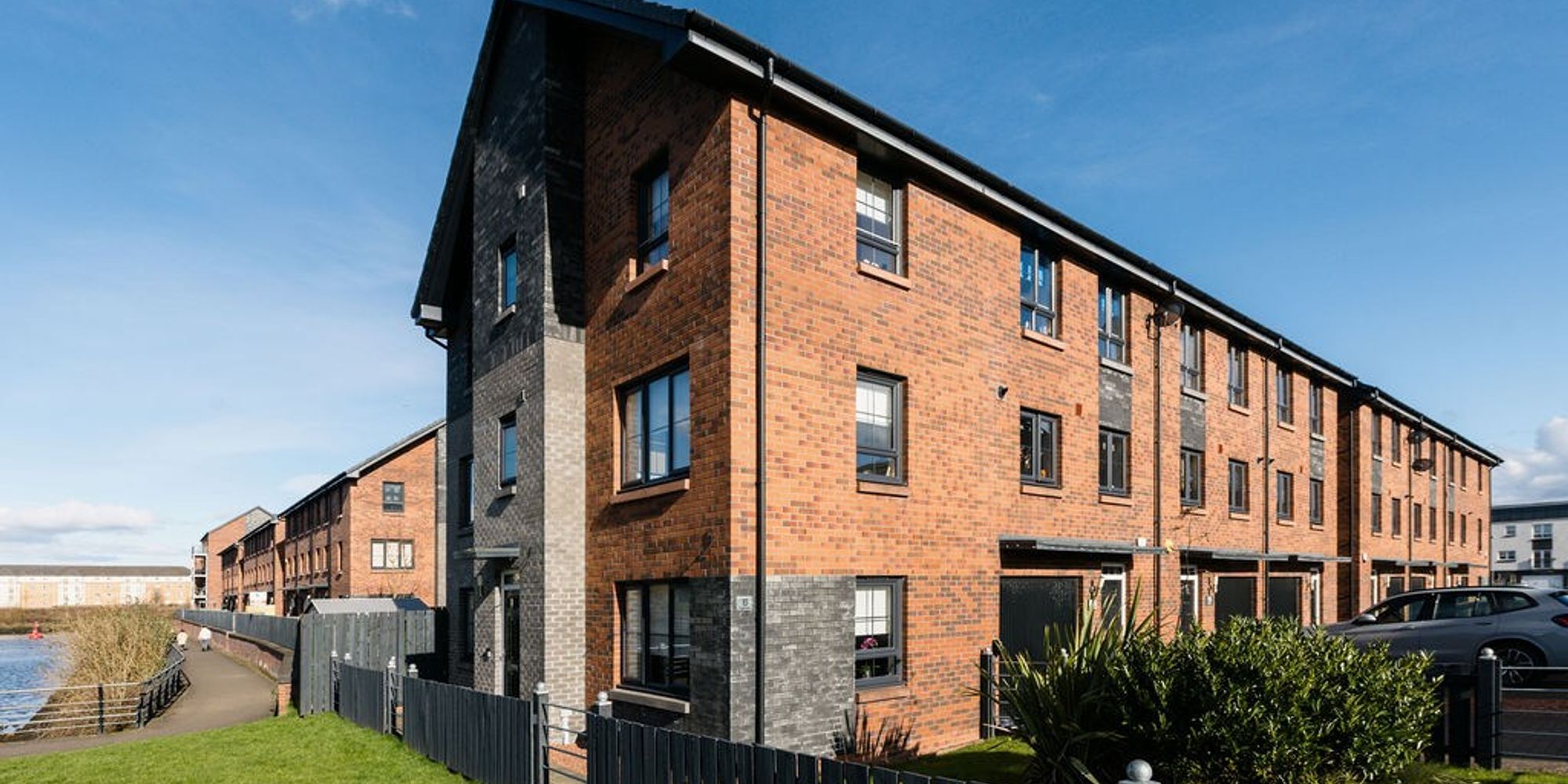 15 Fingal Road, Renfrew