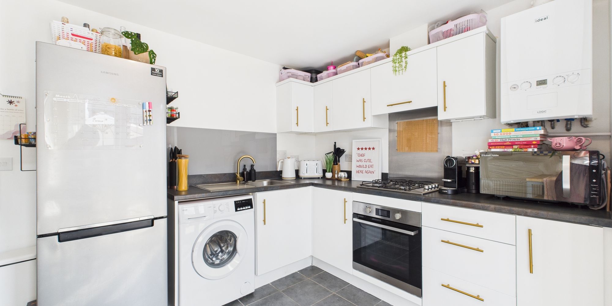 Garrison Close, Saighton, CH3