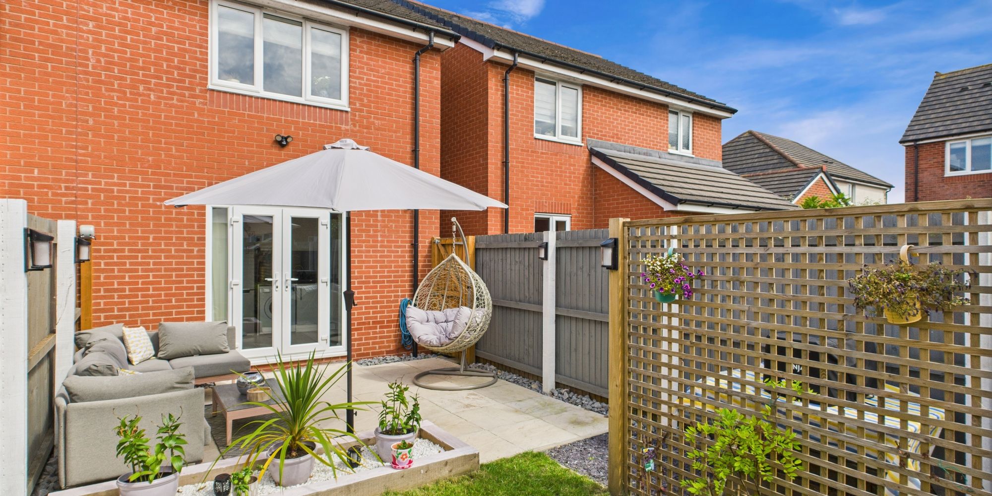 Garrison Close, Saighton, CH3