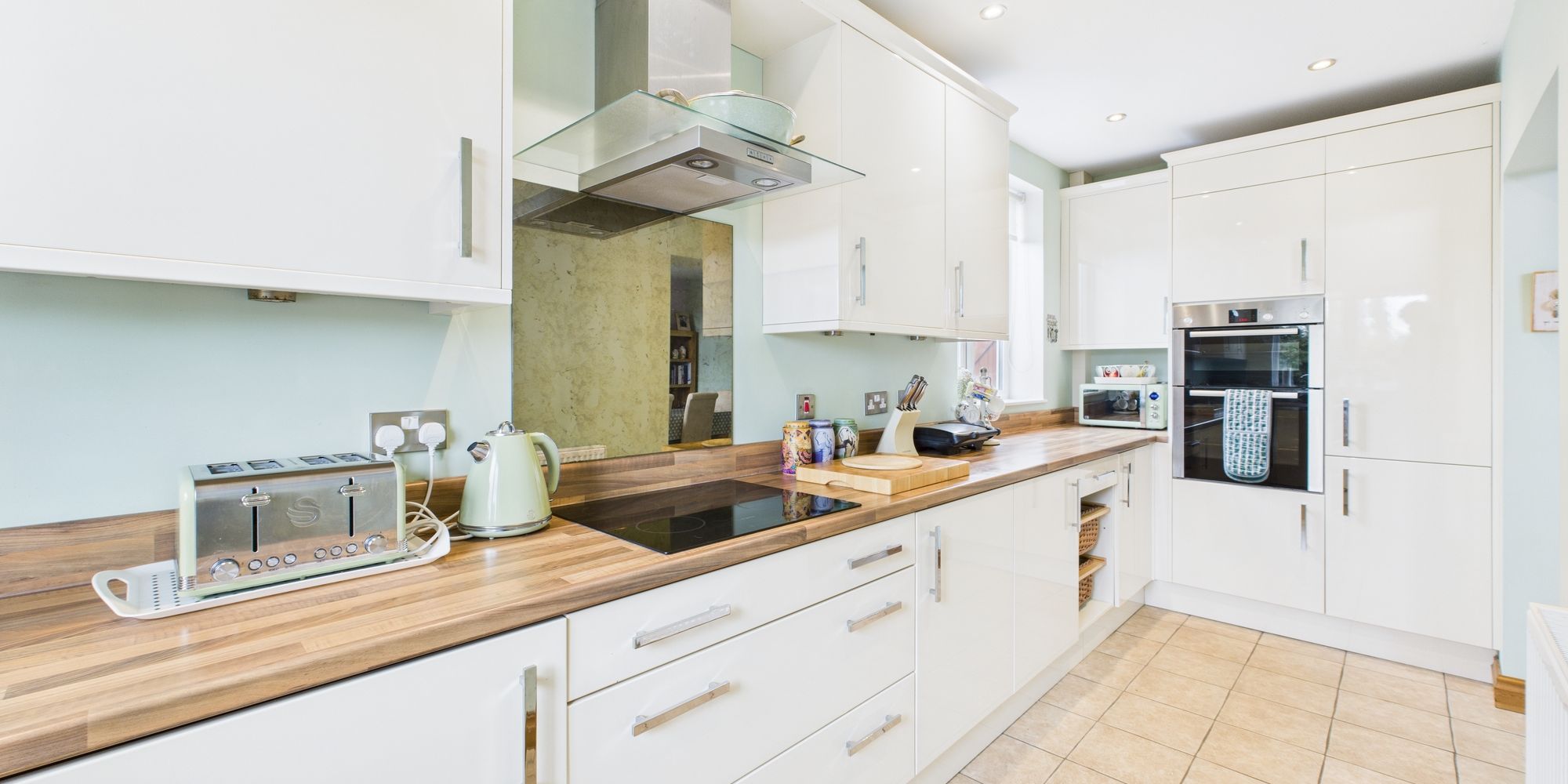 Western Avenue, Blacon, CH1