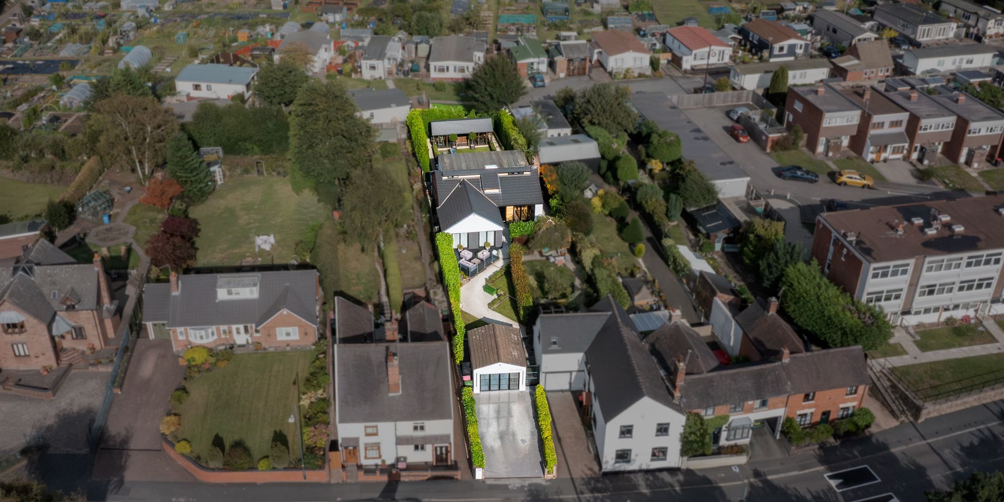 98 Castle Road, Hartshill, CV10 0SG