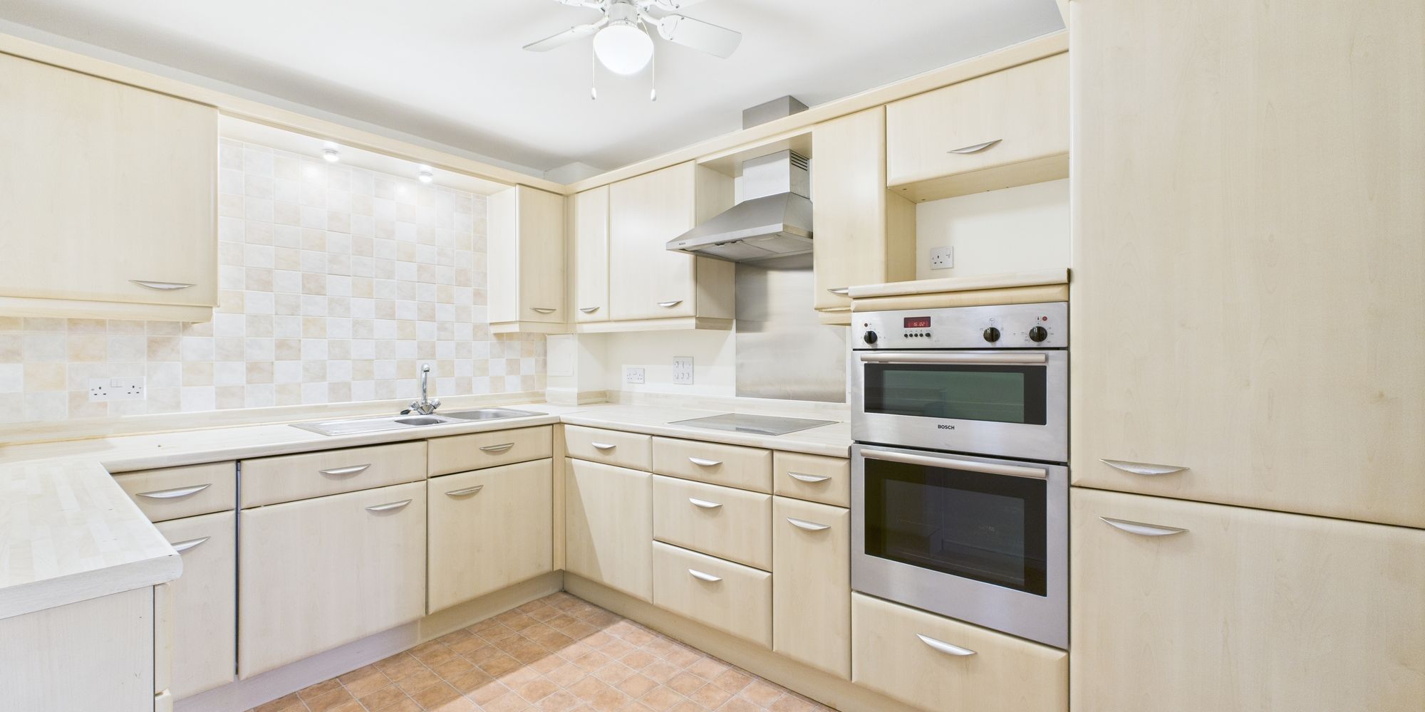 The Beeches, Upton, CH2