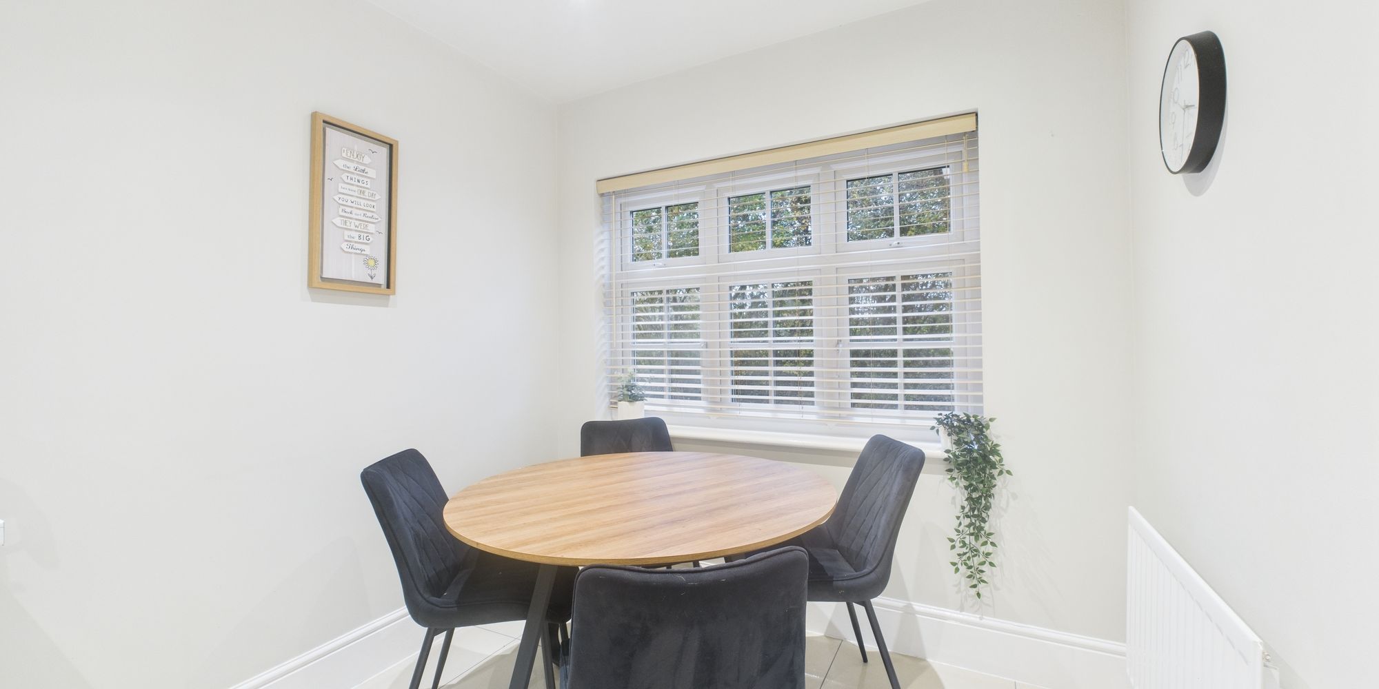 Arnhem Way, Saighton, CH3