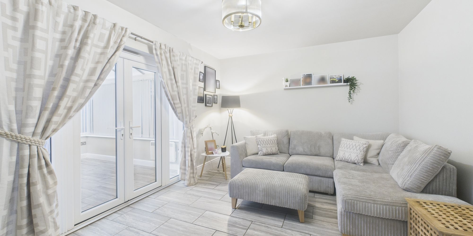 Arnhem Way, Saighton, CH3