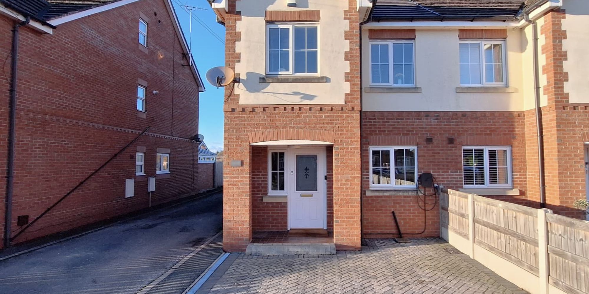 Hoole Lane, Hoole, CH2