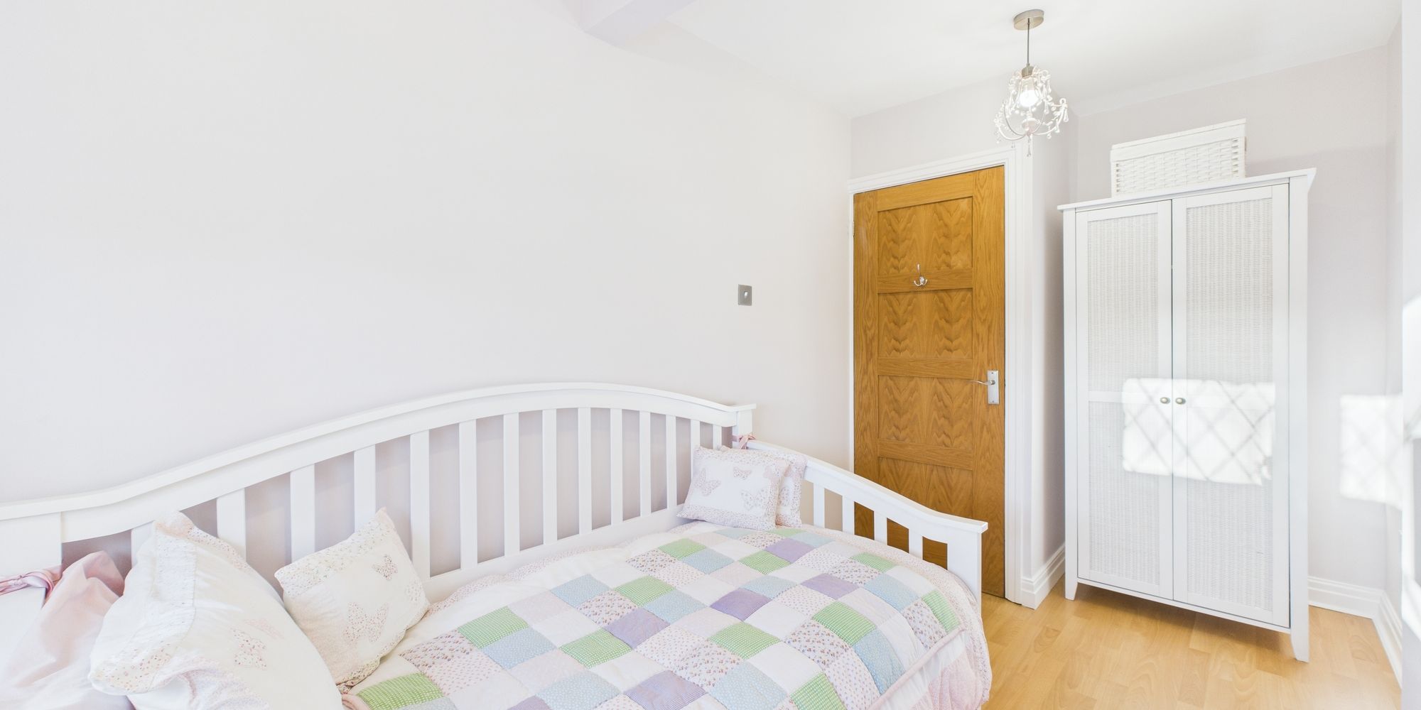 Houghton Close, Hoole, CH2