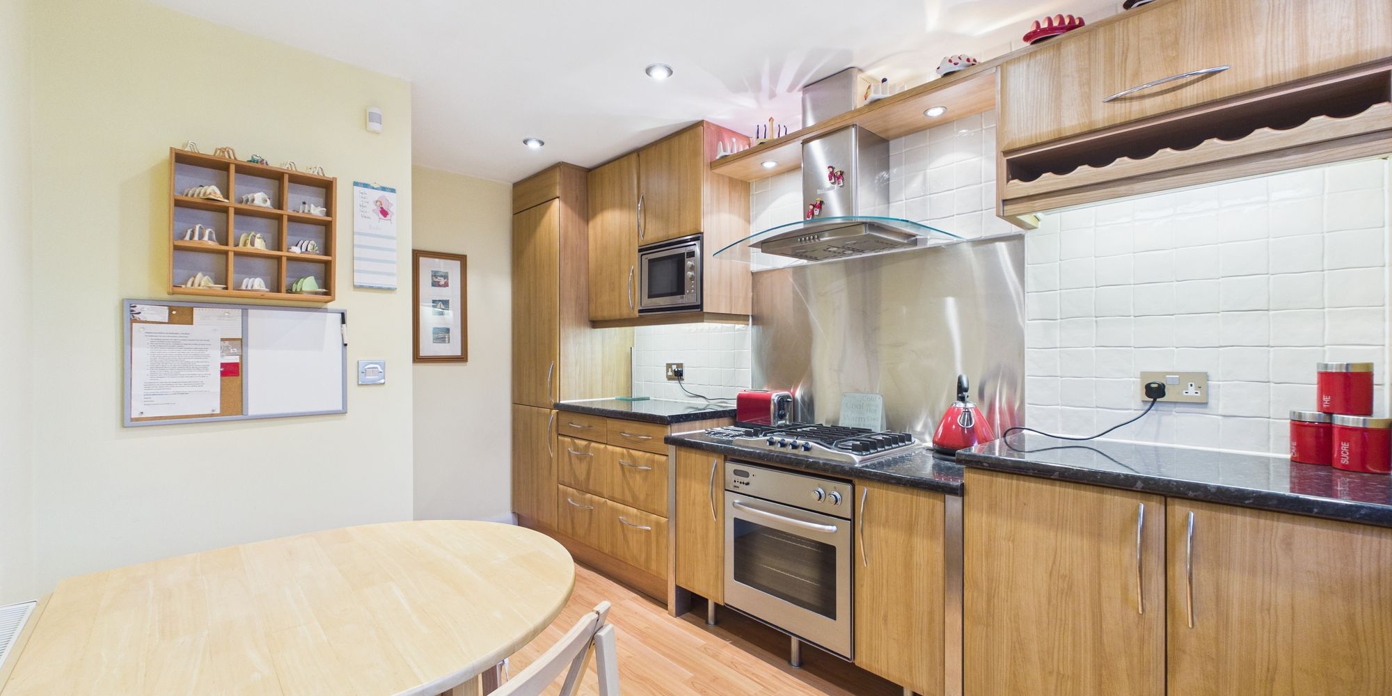 Hoole Road, Hoole, CH2