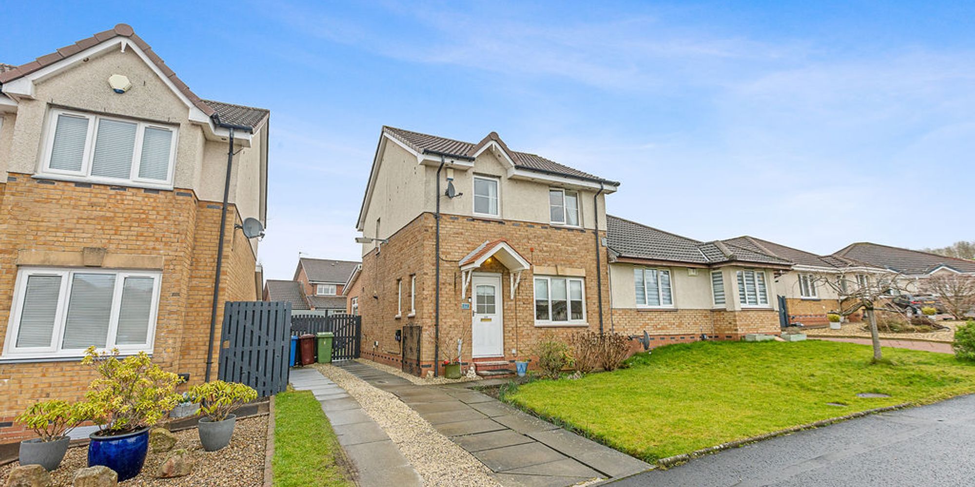 62 Redwood Crescent, Cambuslang