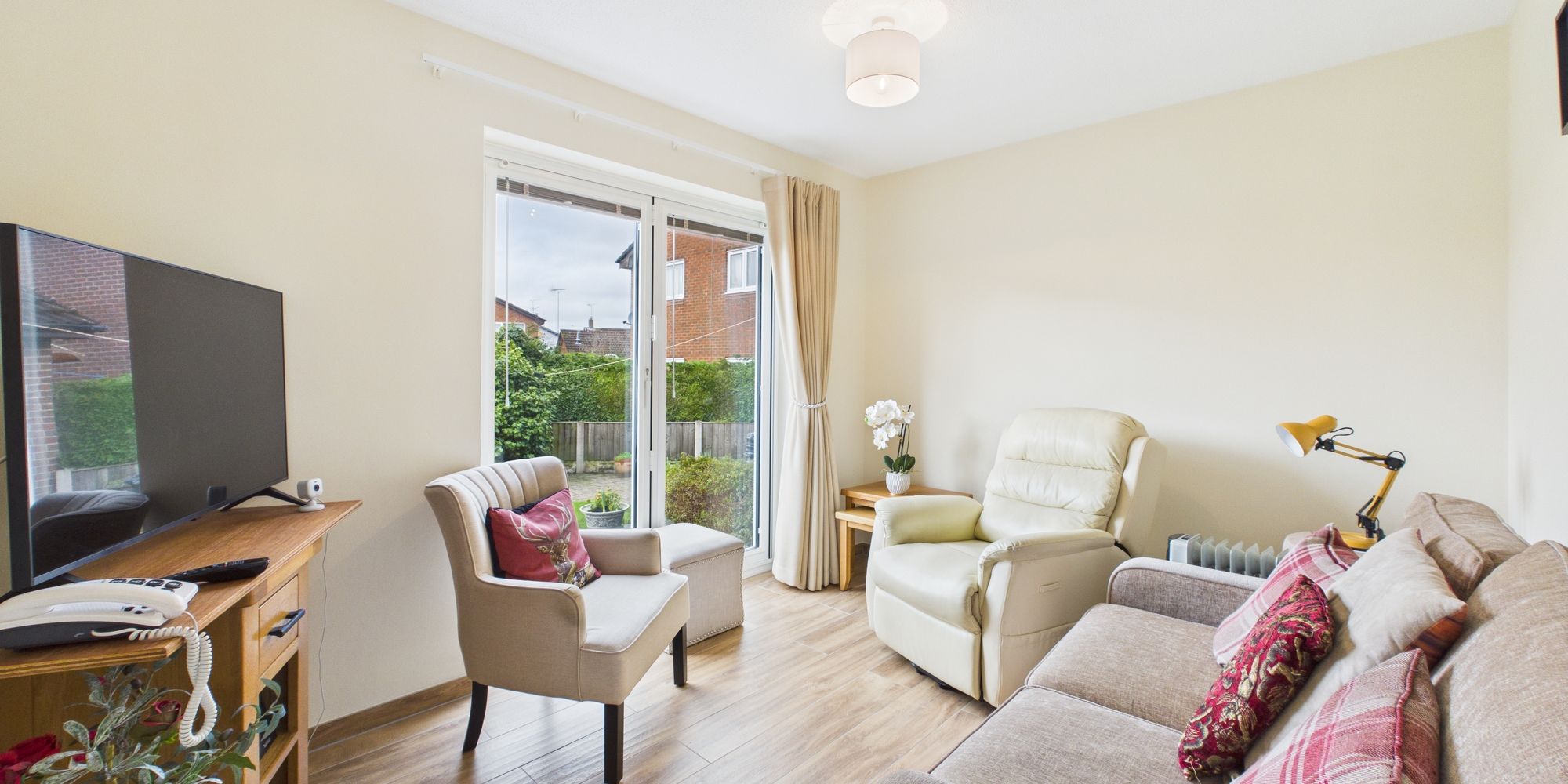 Heath Lane, Boughton, CH3
