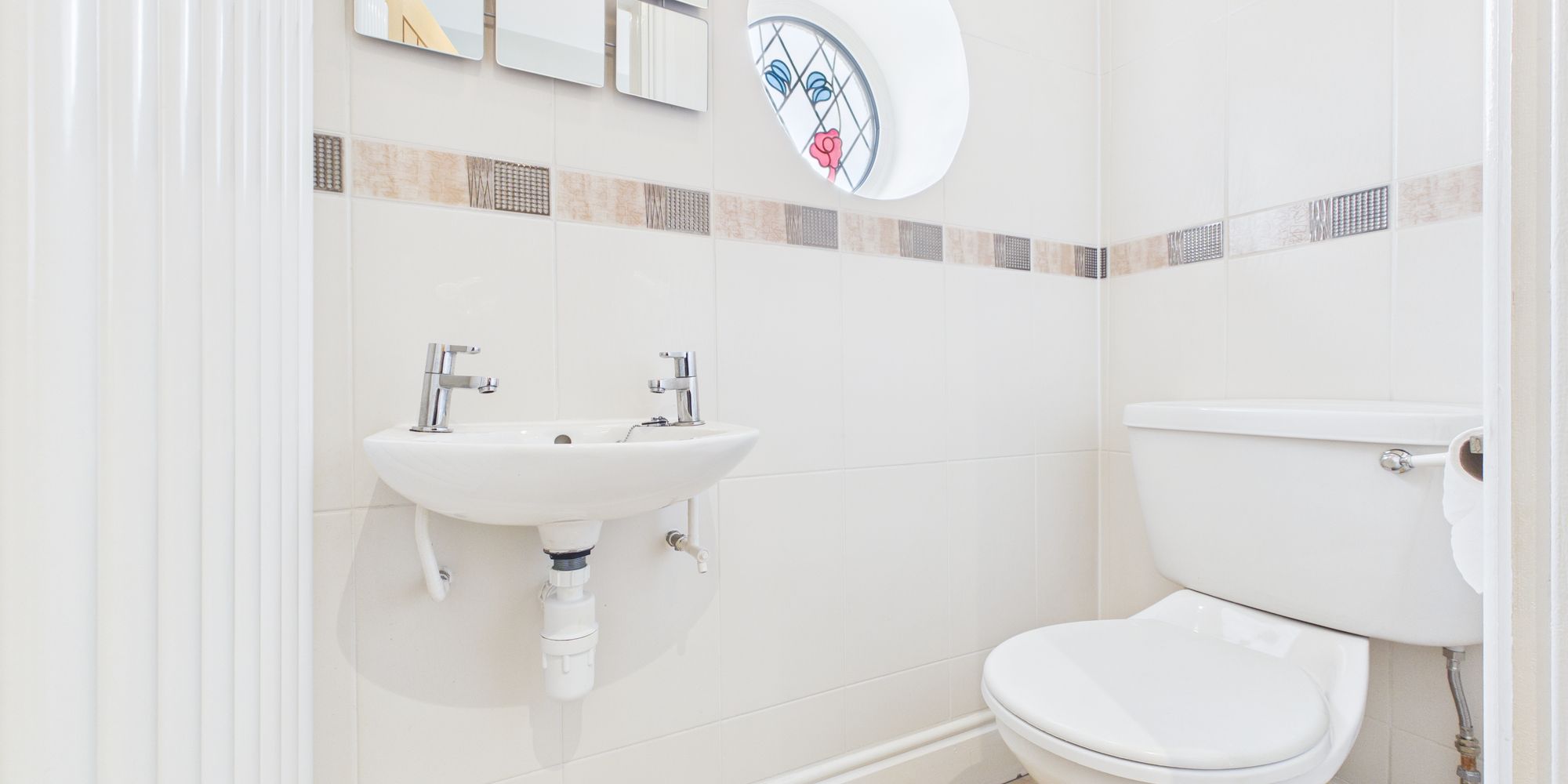 Brooke Avenue, Upton, CH2