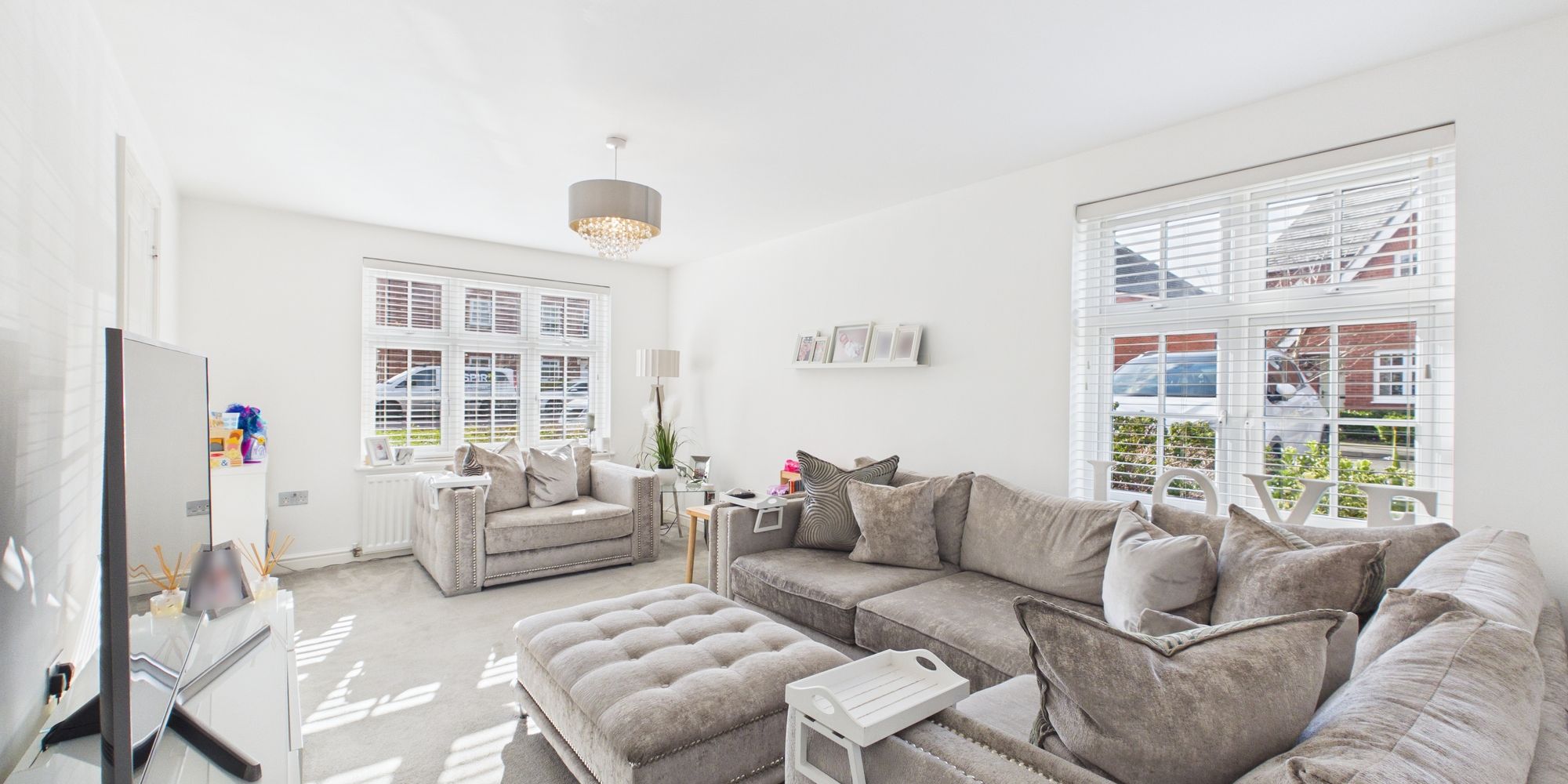 Corporal Way, Saighton, CH3